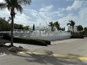 CALUSA CAMPGROUND - Land