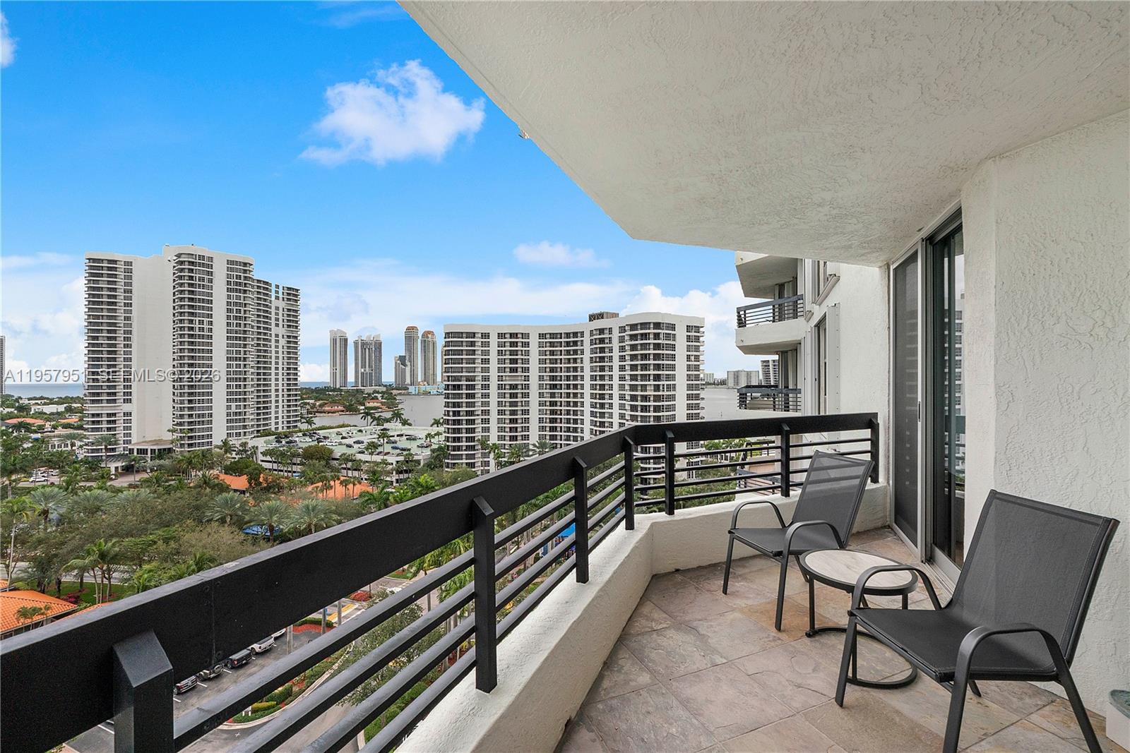 MYSTIC POINTE TOWER 400 - Residential