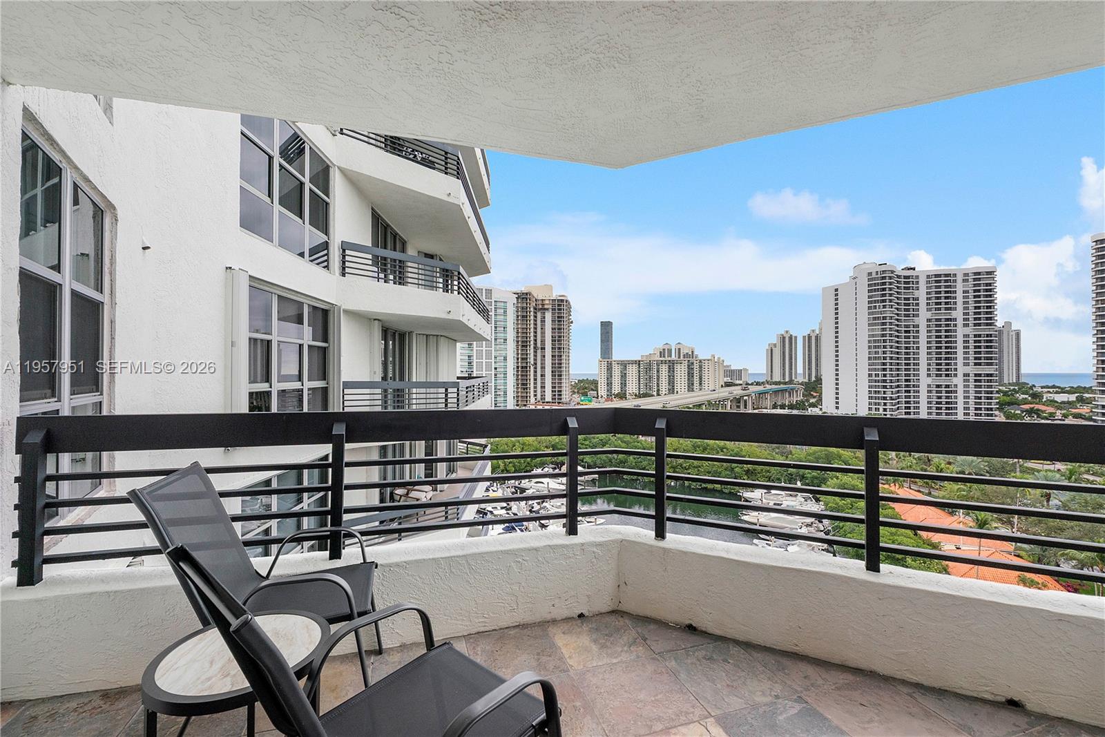 MYSTIC POINTE TOWER 400 - Residential