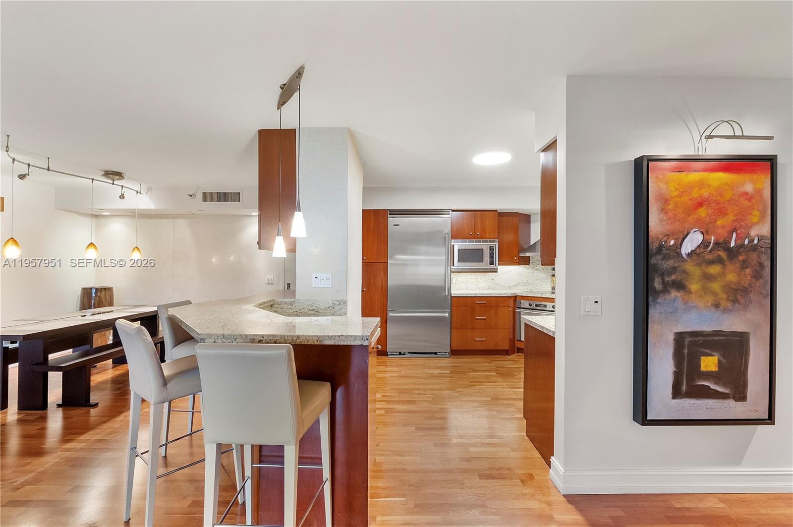 MYSTIC POINTE TOWER 400 - Residential