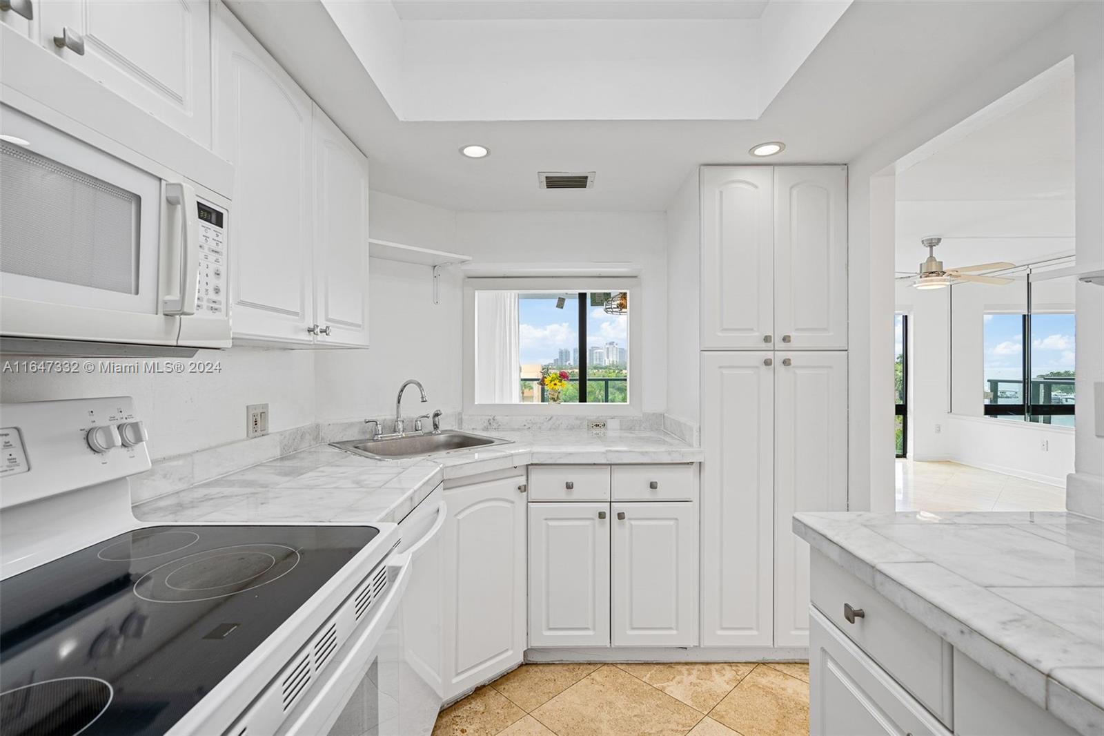 1600 SOUTH BAYSHORE LANE - Residential Lease