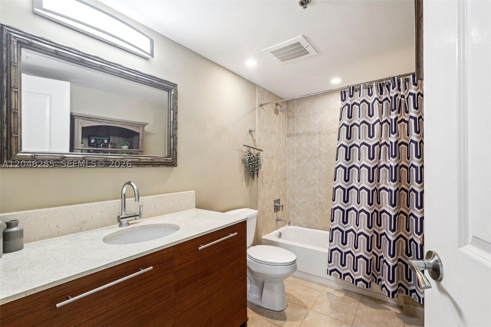 TAO SAWGRASS CONDOMINIUM - Residential