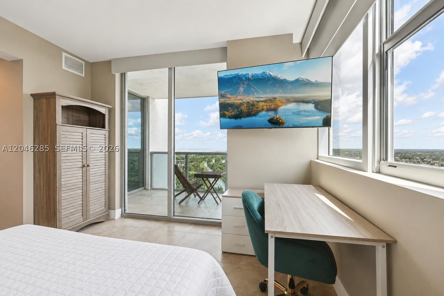 TAO SAWGRASS CONDOMINIUM - Residential