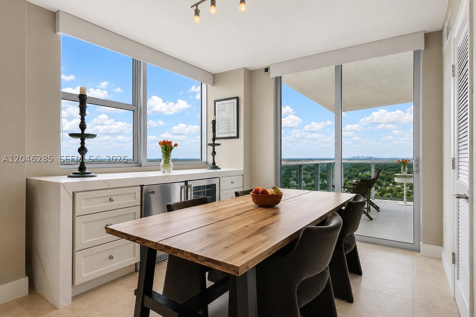 TAO SAWGRASS CONDOMINIUM - Residential