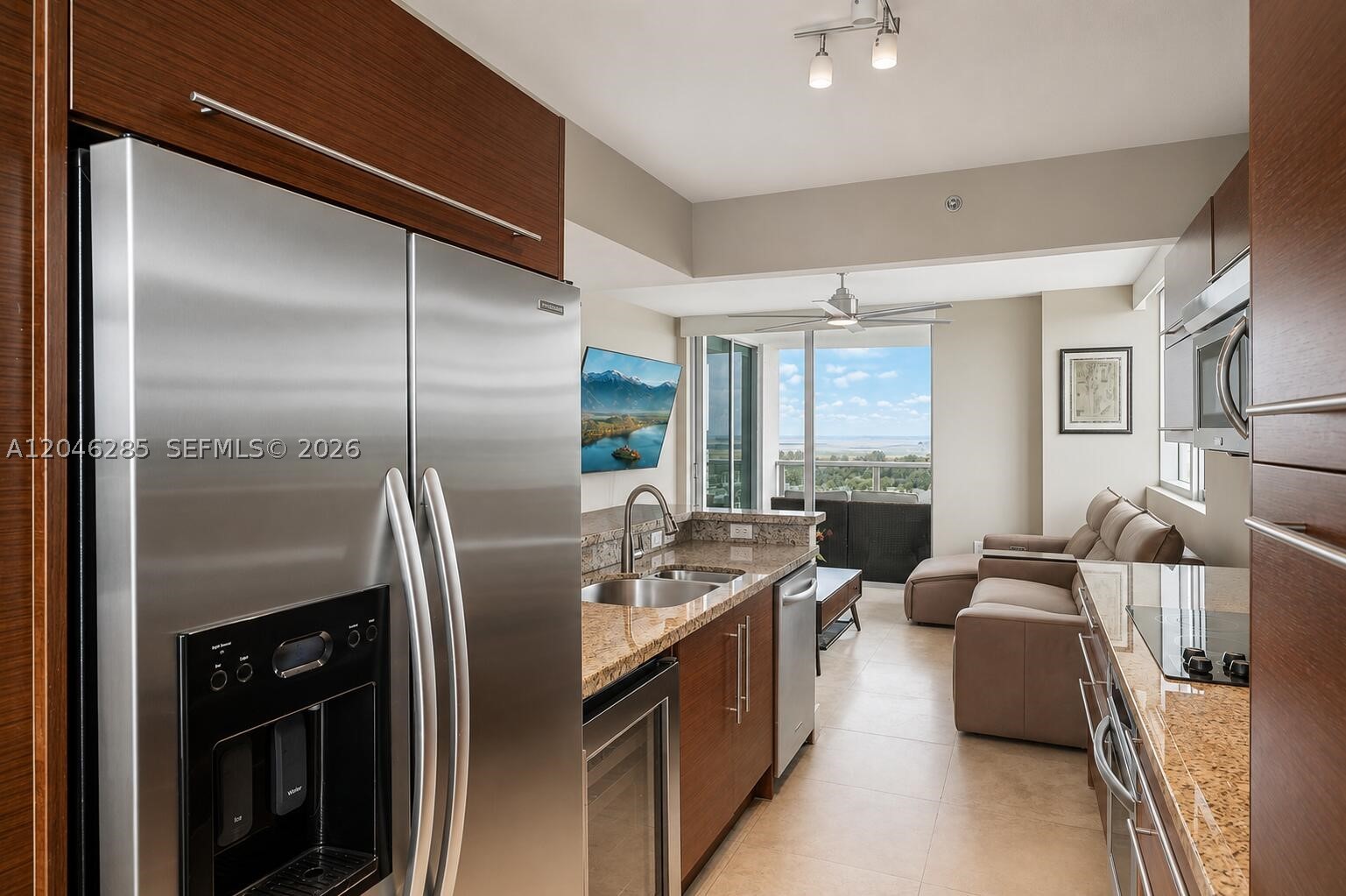 TAO SAWGRASS CONDOMINIUM - Residential