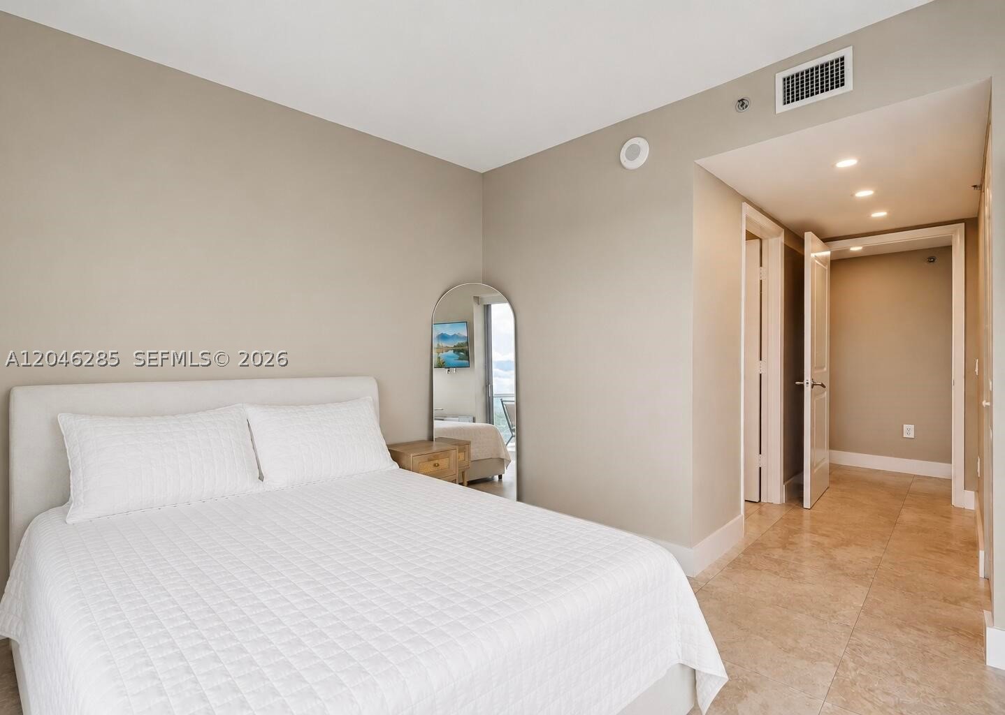 TAO SAWGRASS CONDOMINIUM - Residential