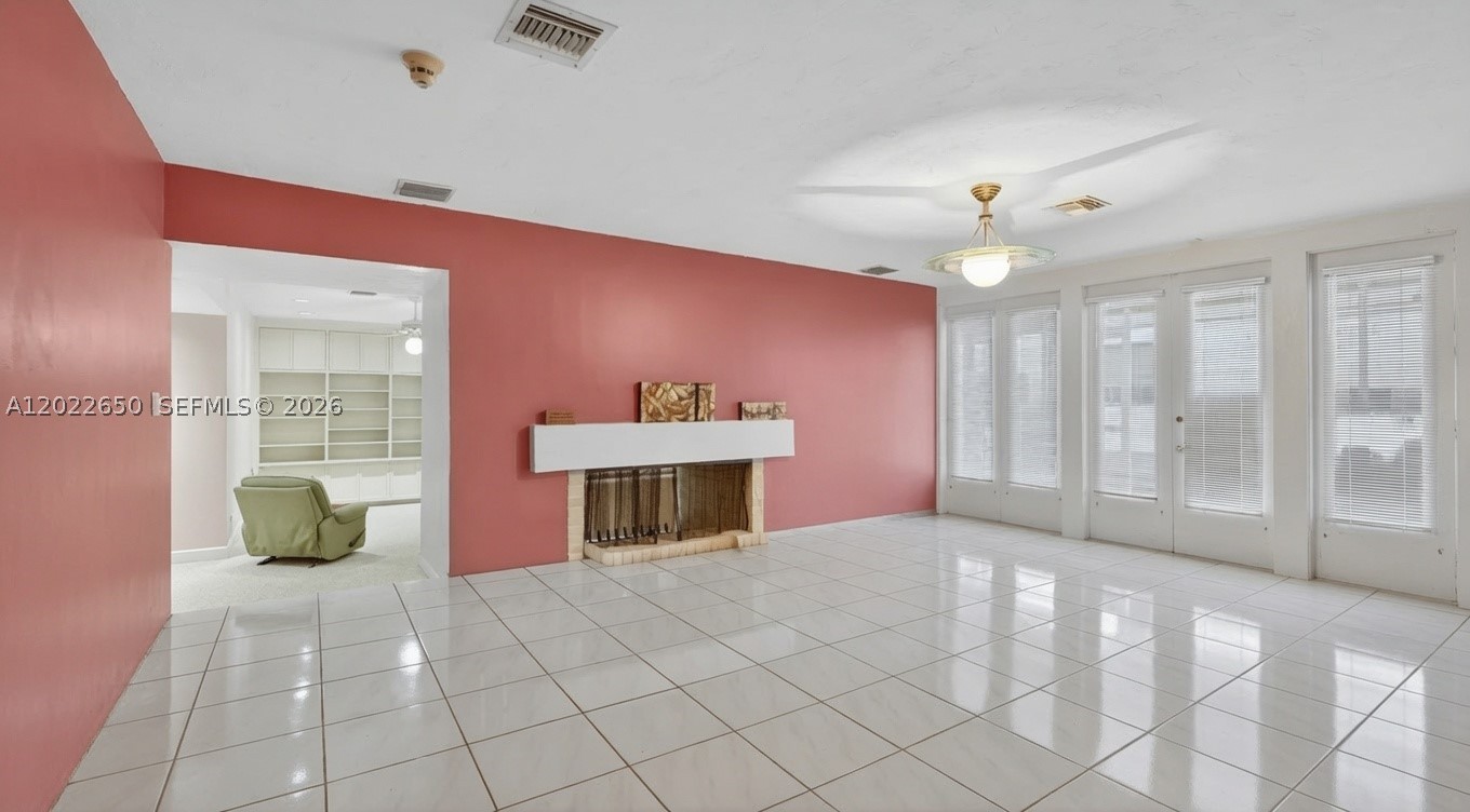 WAKEFIELD ACRES 1ST ADDN - Residential
