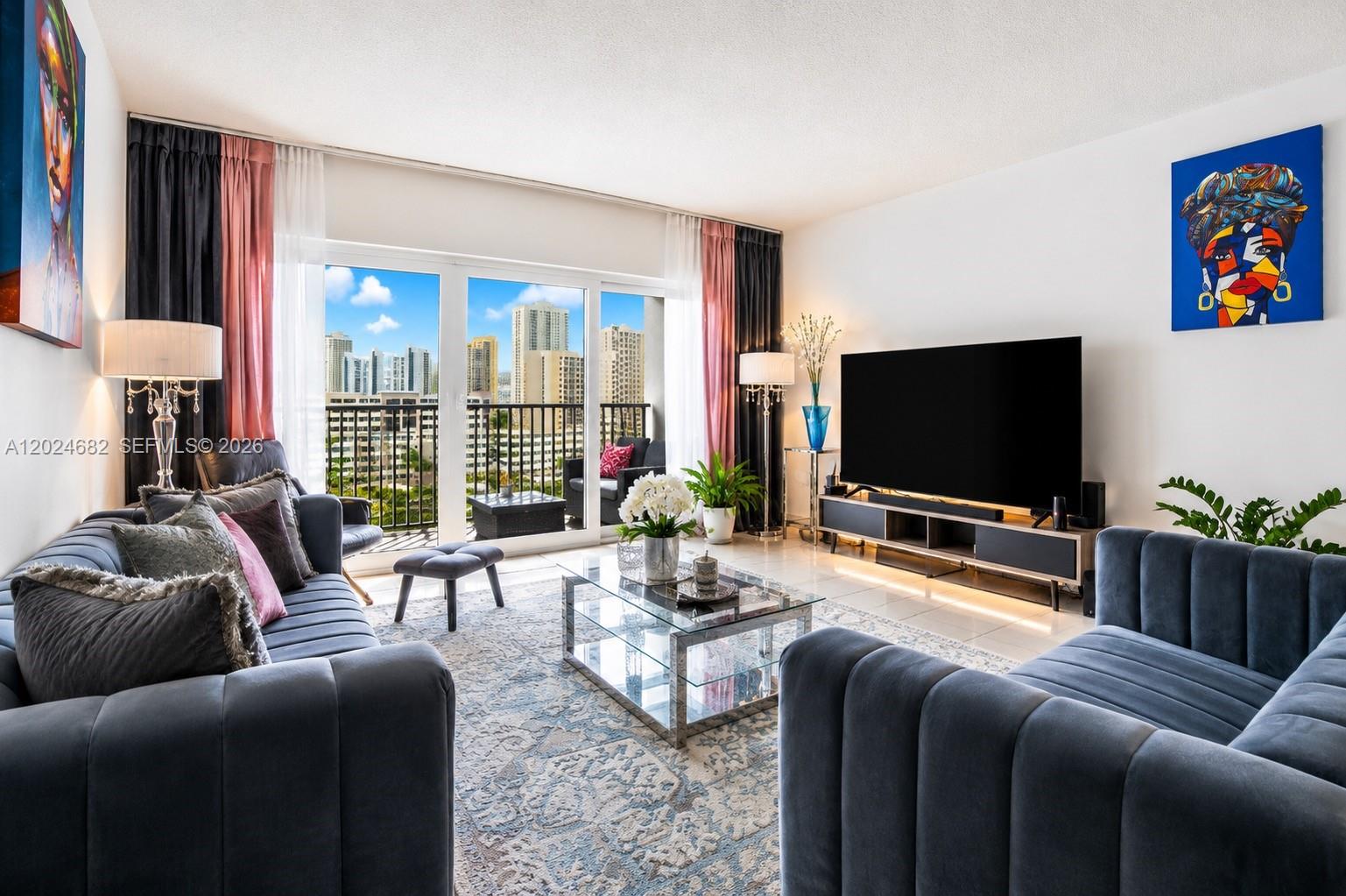 ARLEN HOUSE CONDO - Residential