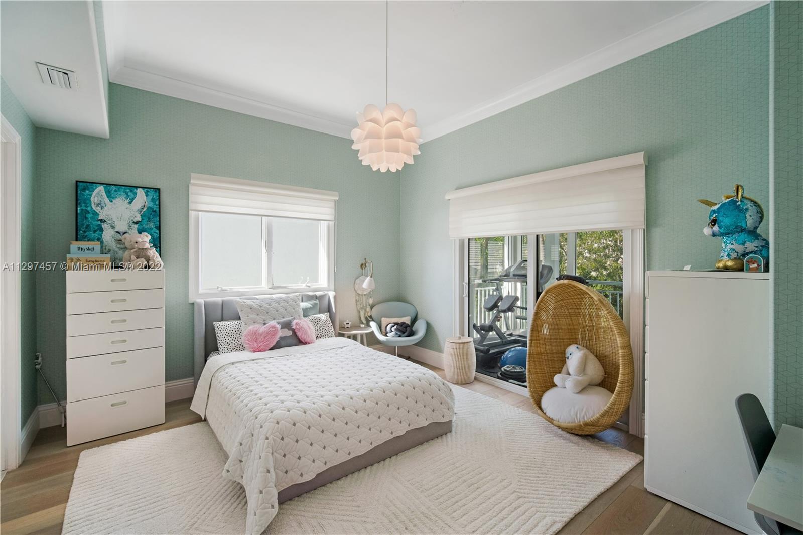 G B VILLAS - Residential Lease
