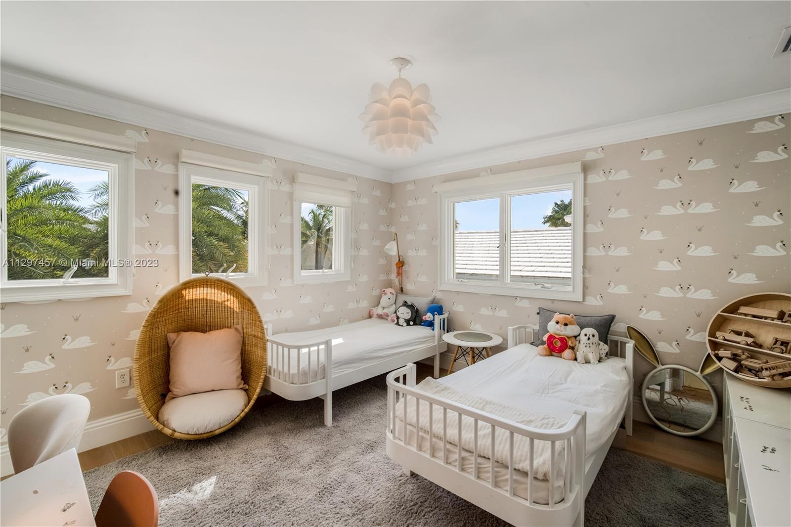 G B VILLAS - Residential Lease