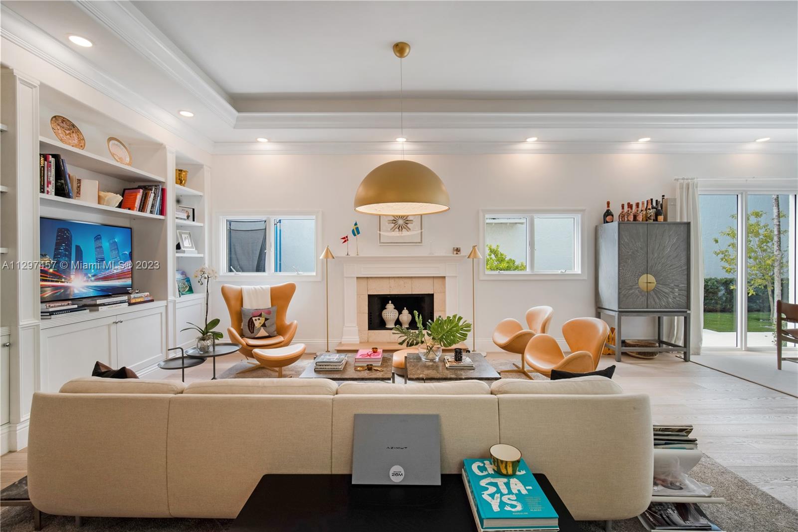 G B VILLAS - Residential Lease