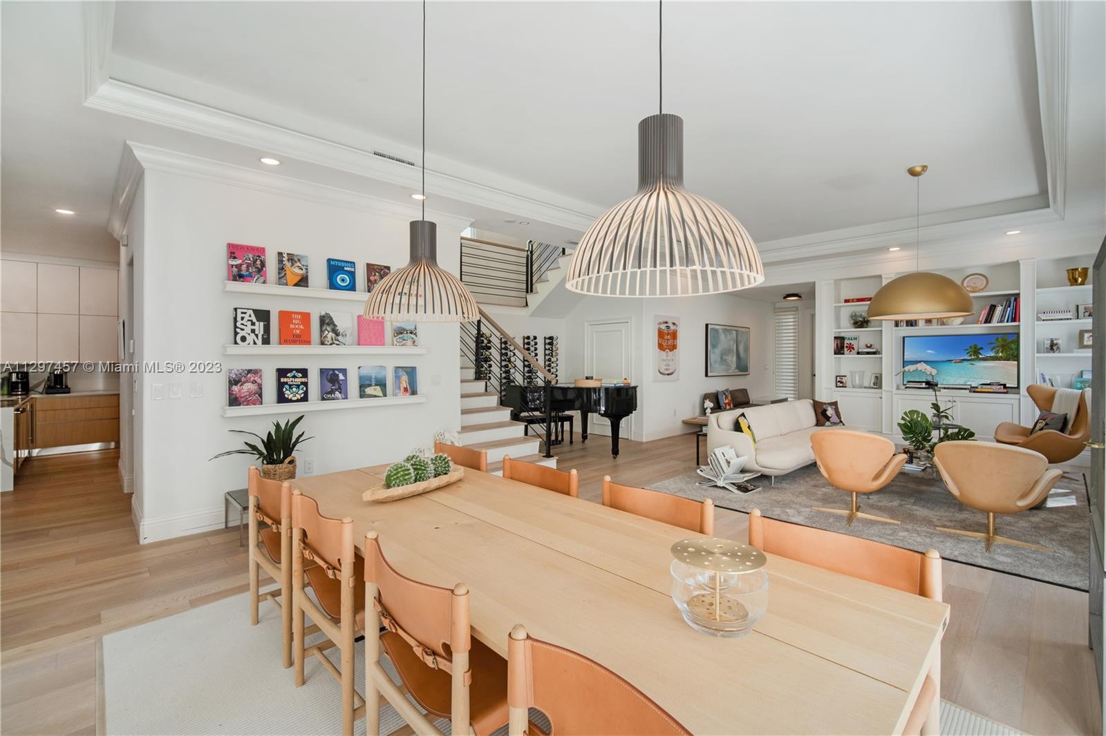 G B VILLAS - Residential Lease