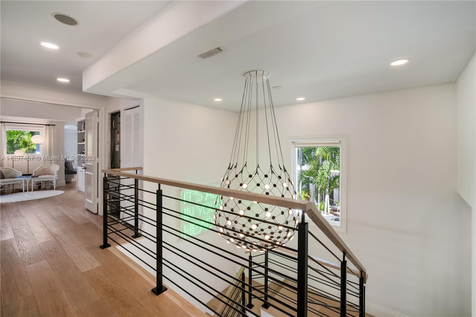 G B VILLAS - Residential Lease