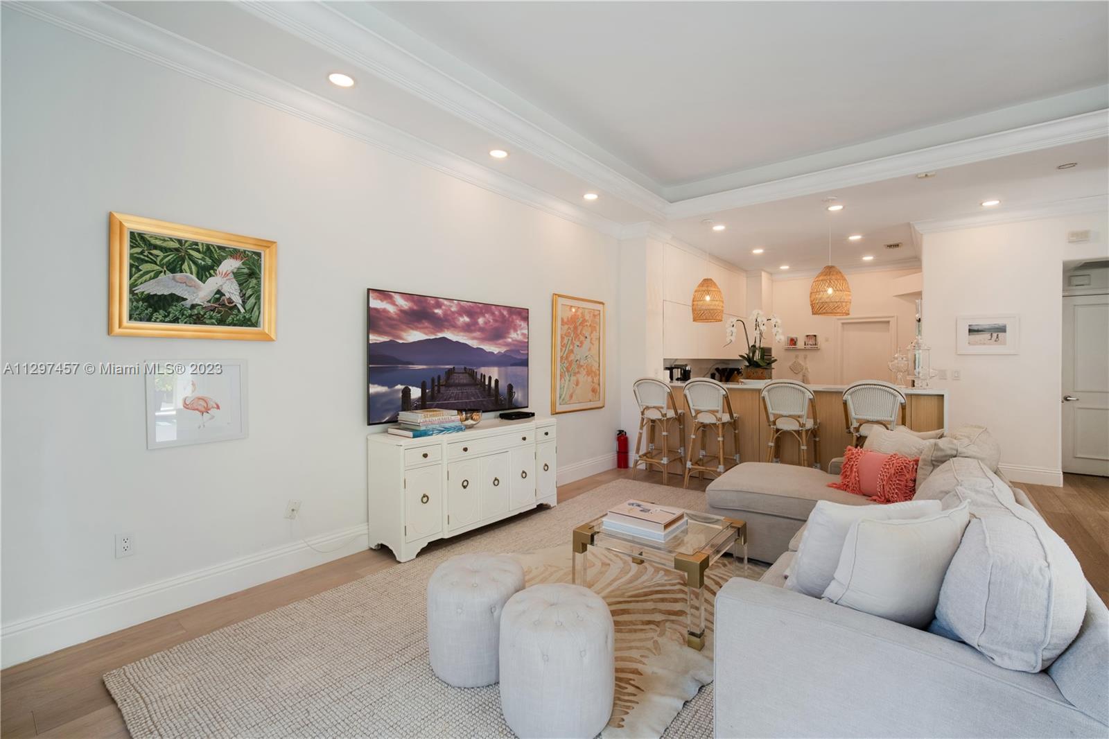 G B VILLAS - Residential Lease
