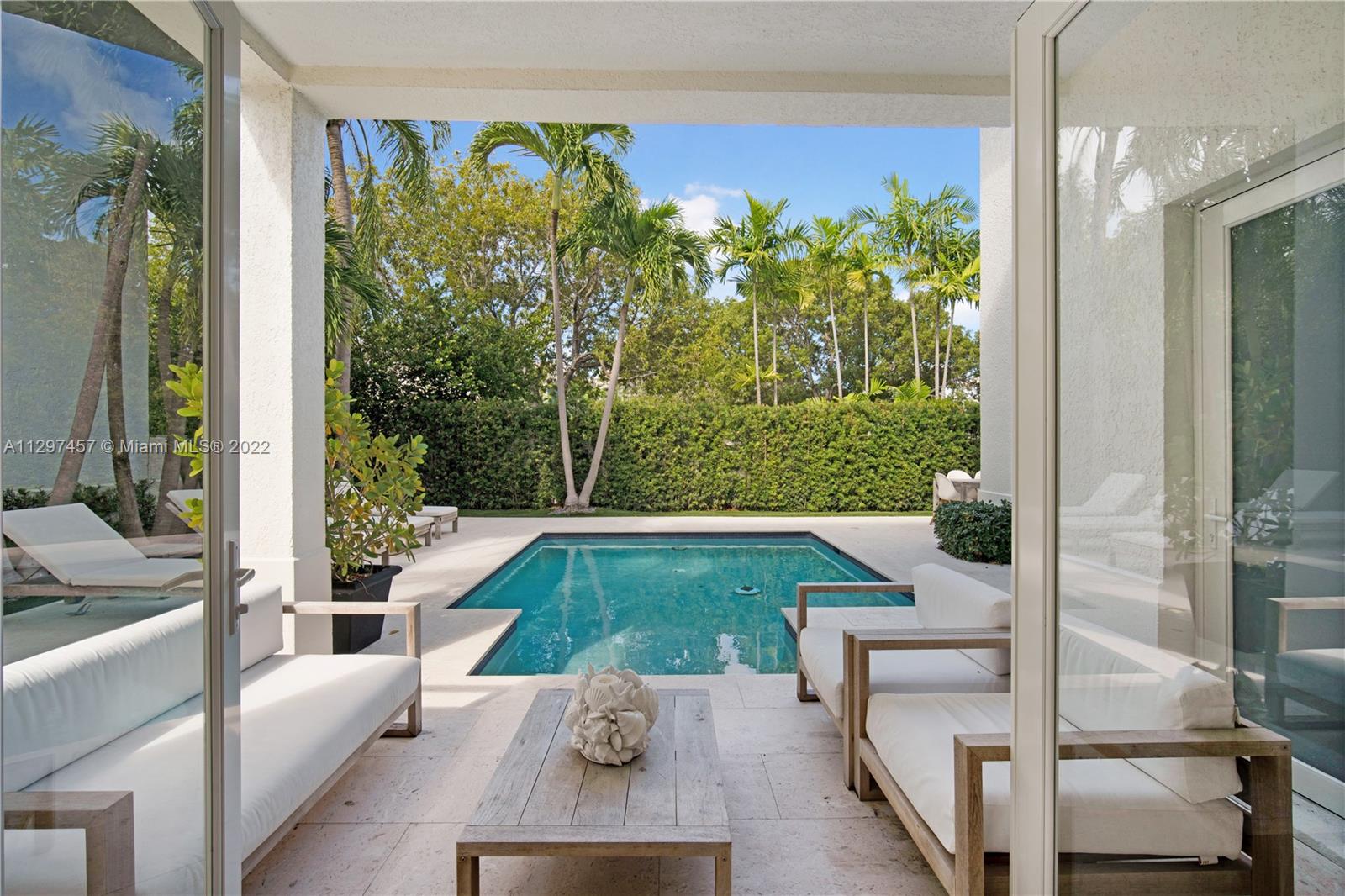 G B VILLAS - Residential Lease