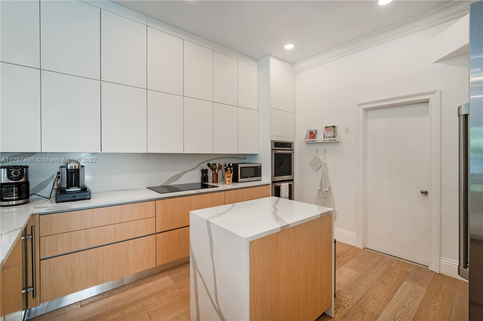 G B VILLAS - Residential Lease
