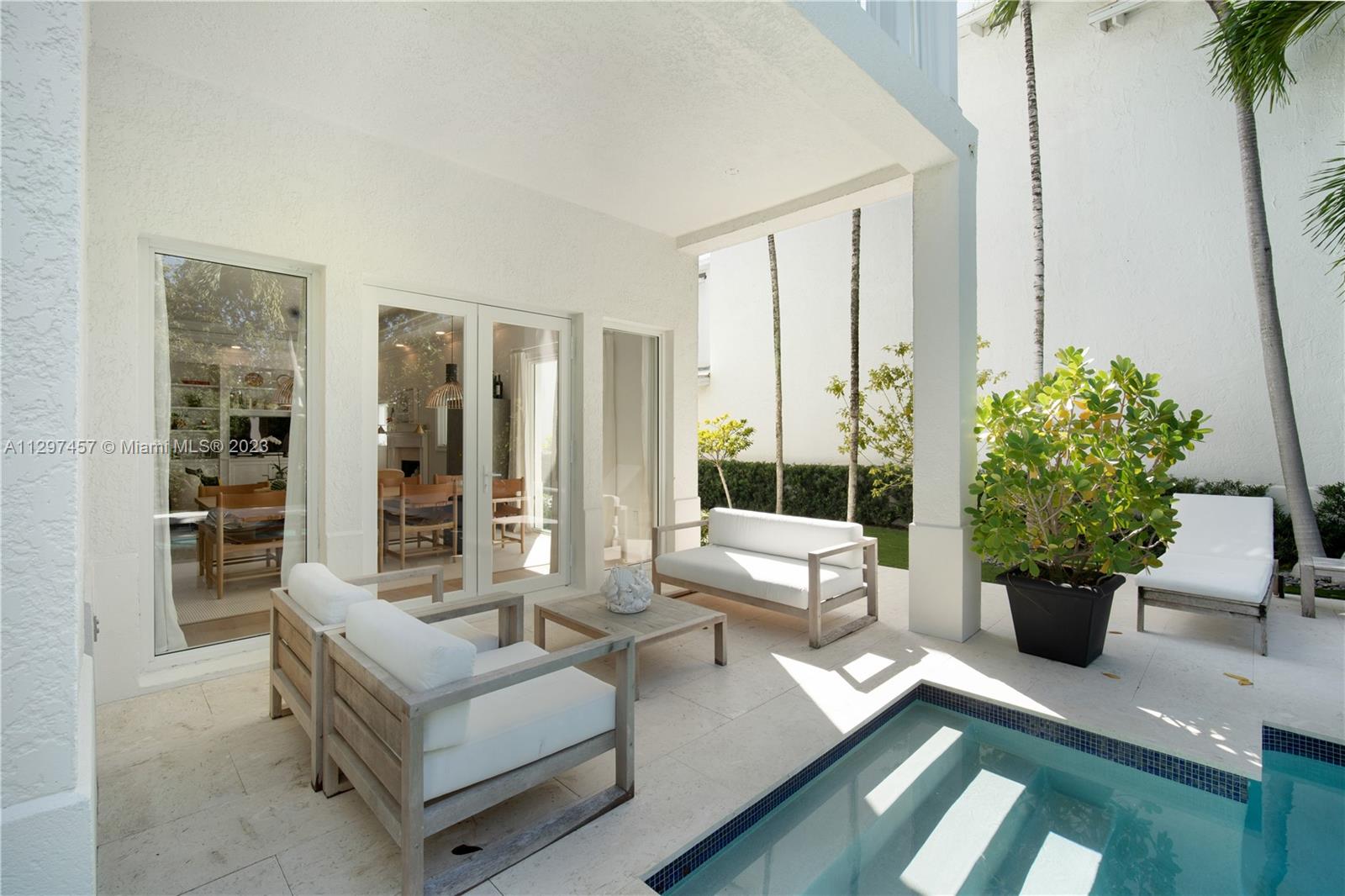 G B VILLAS - Residential Lease