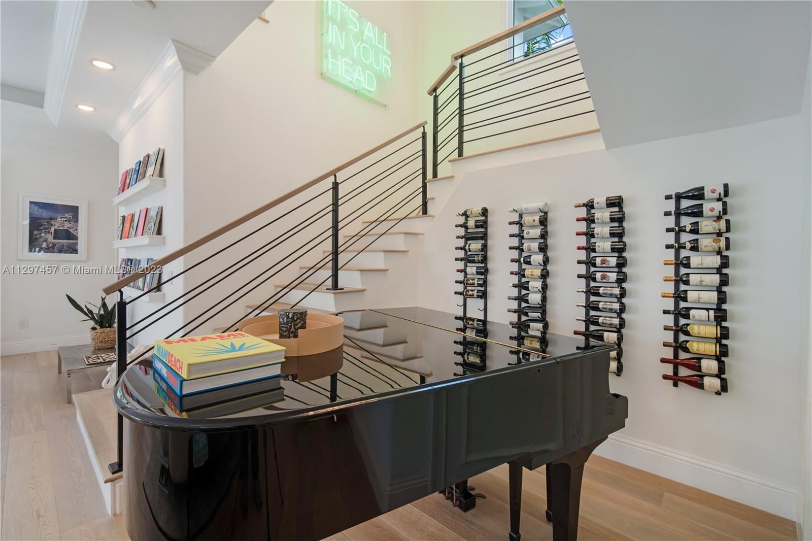 G B VILLAS - Residential Lease