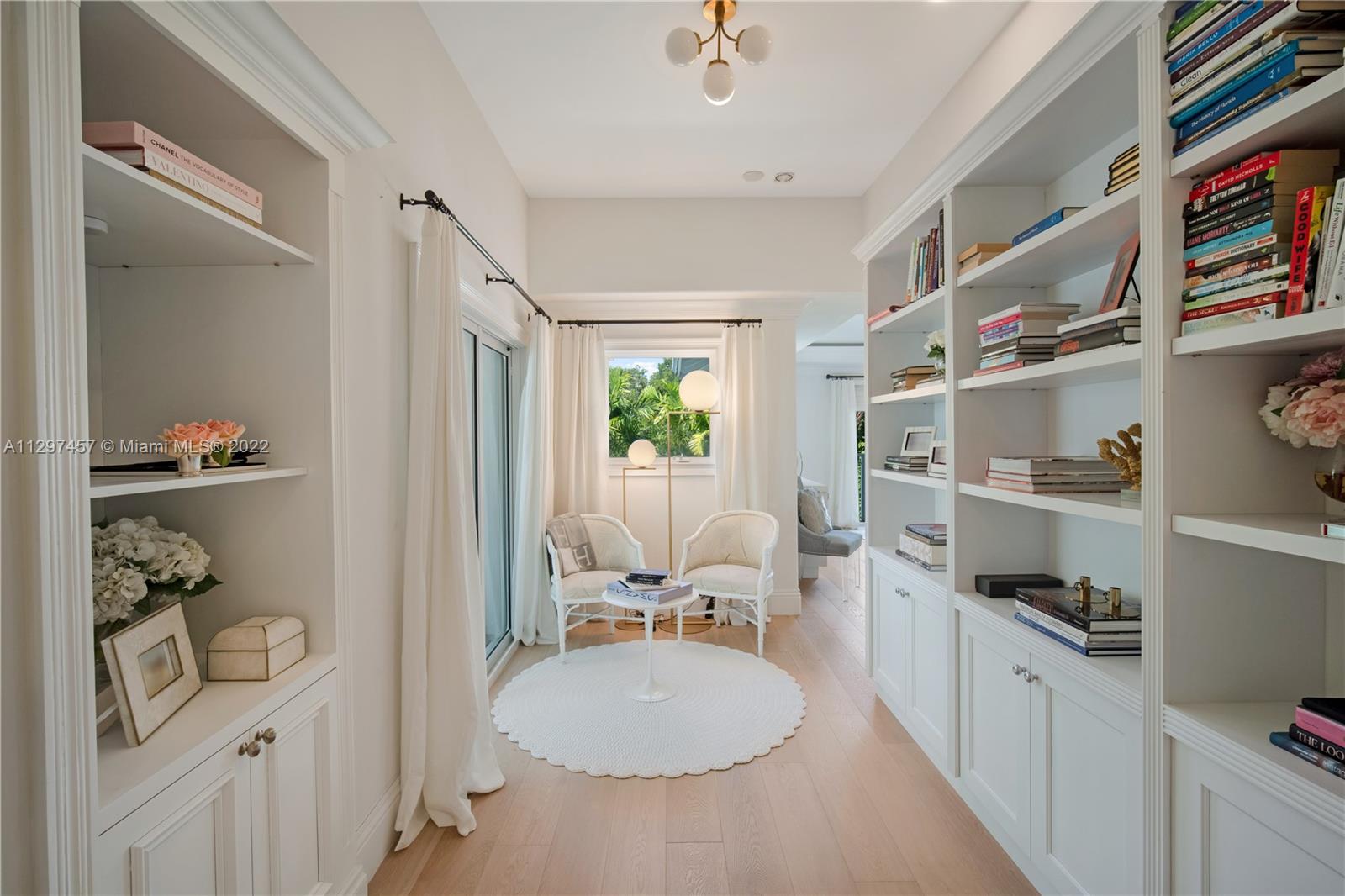 G B VILLAS - Residential Lease