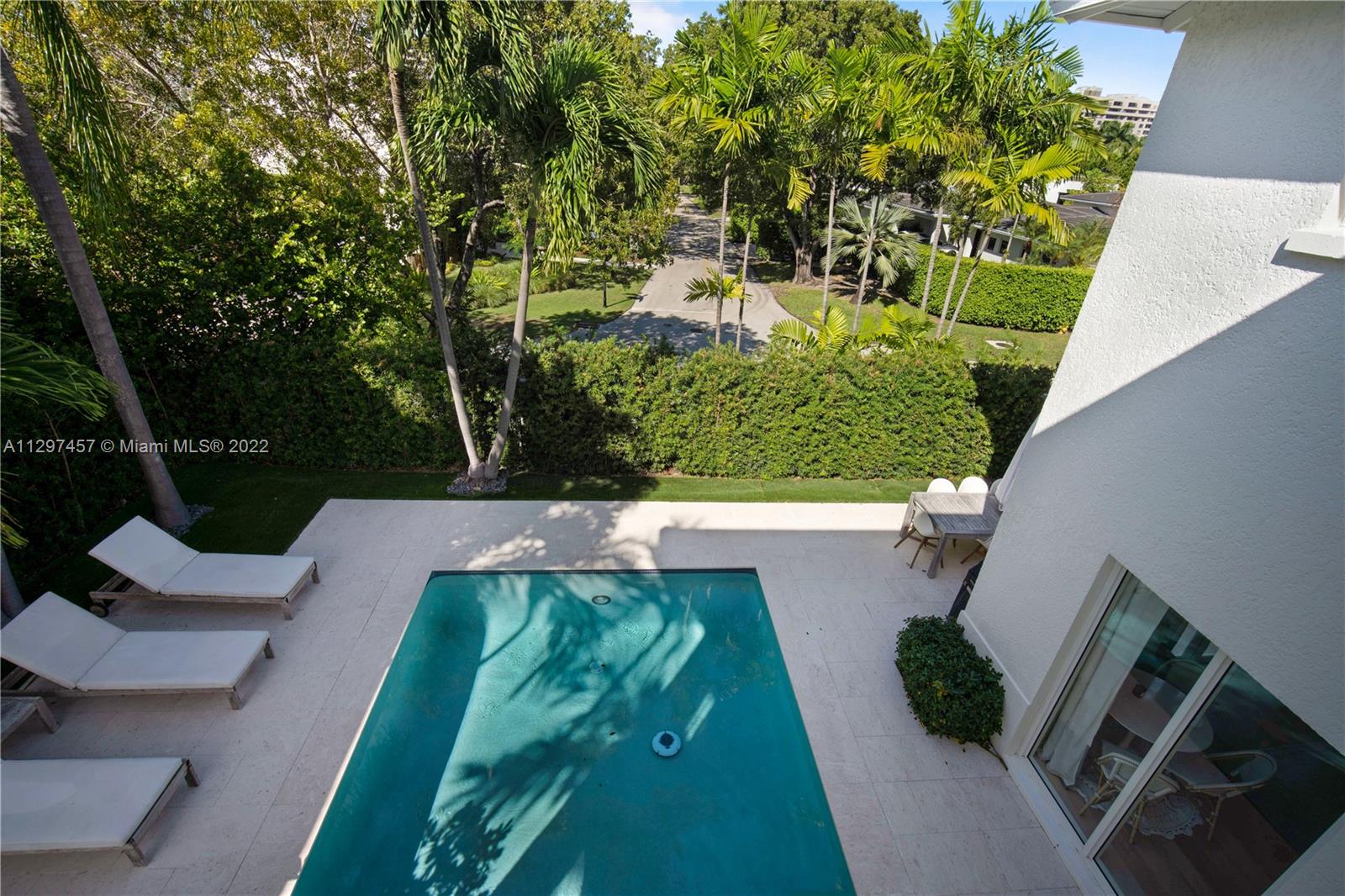 G B VILLAS - Residential Lease