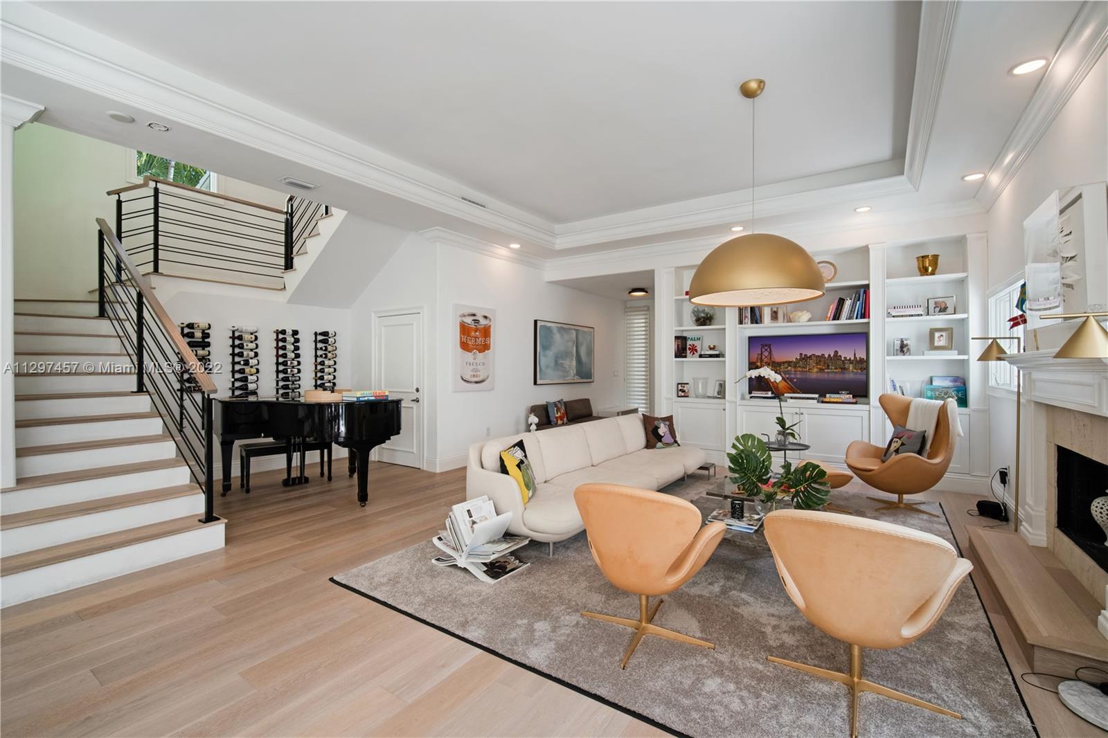 G B VILLAS - Residential Lease
