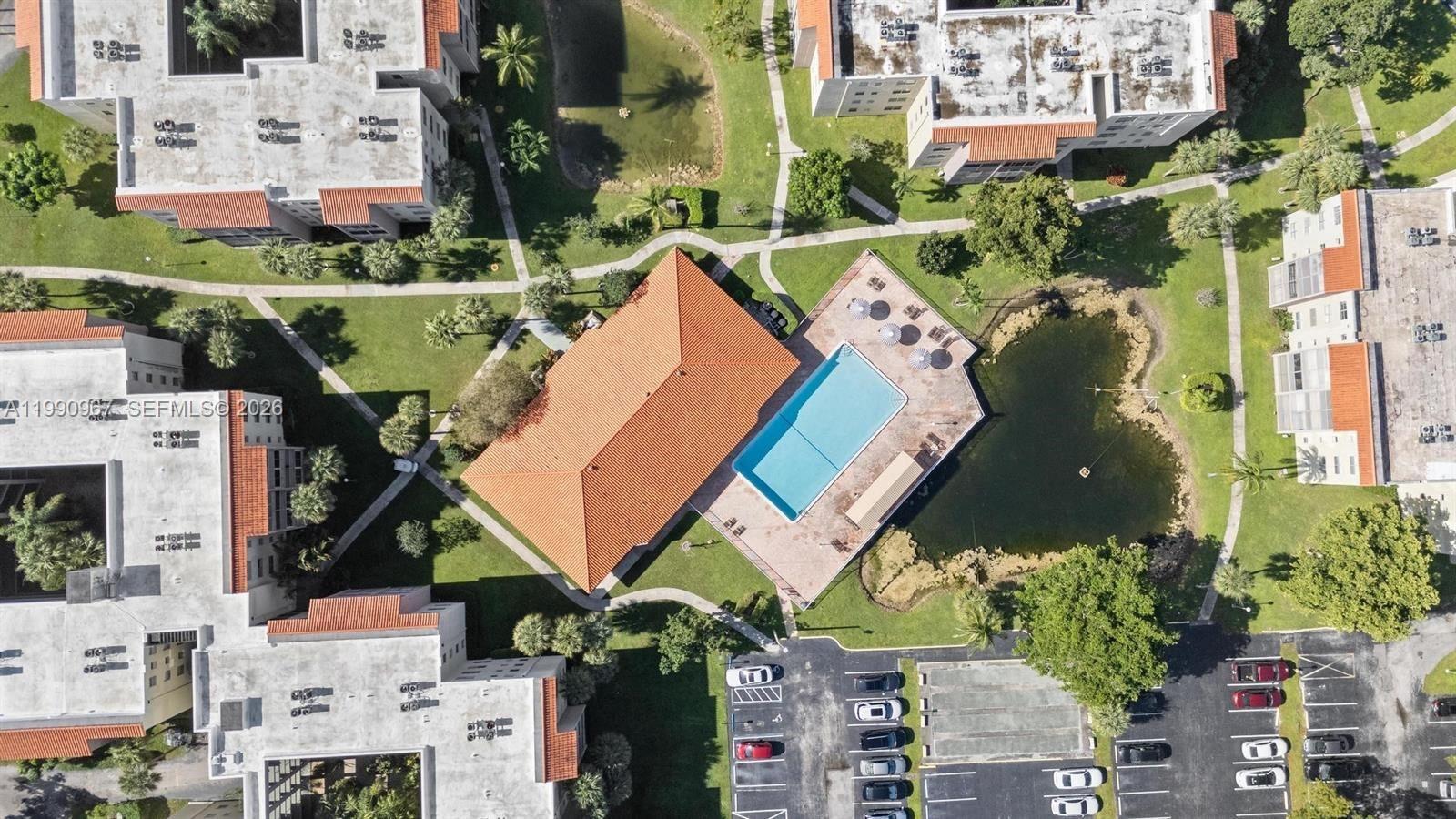 COURTYARDS OF BROWARD CON - Residential