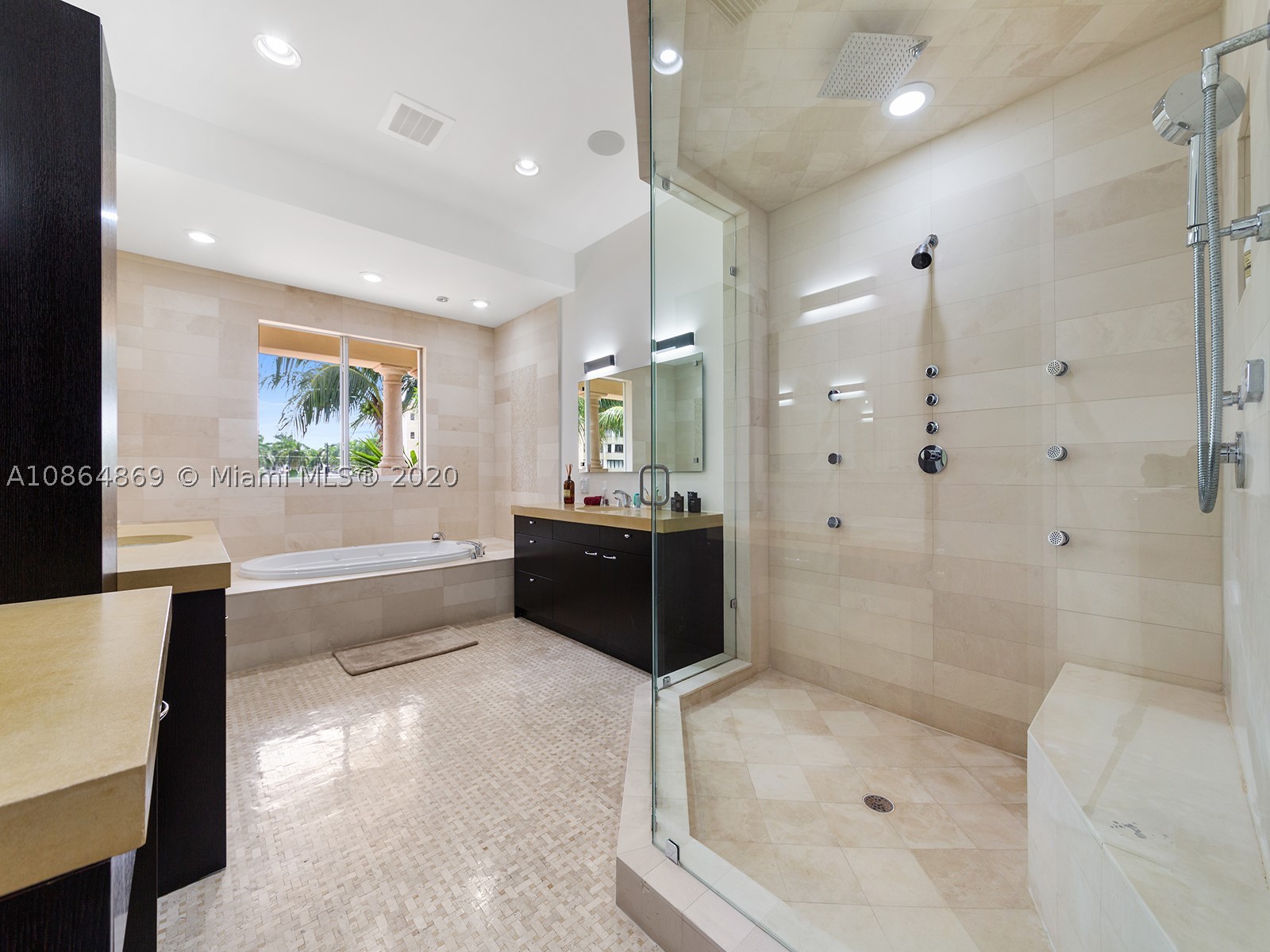 BAY HARBOR ISLAND - Residential