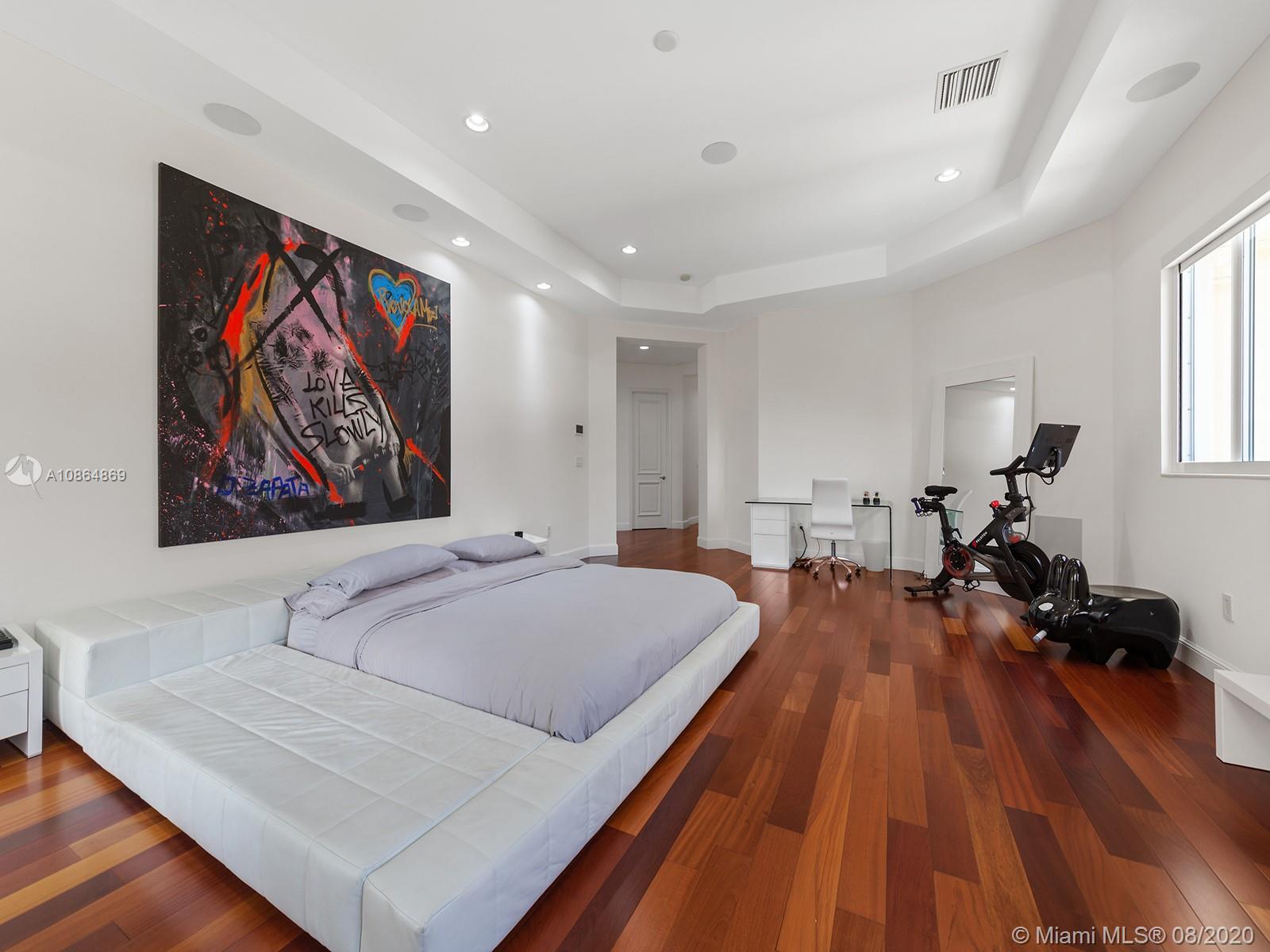 BAY HARBOR ISLAND - Residential