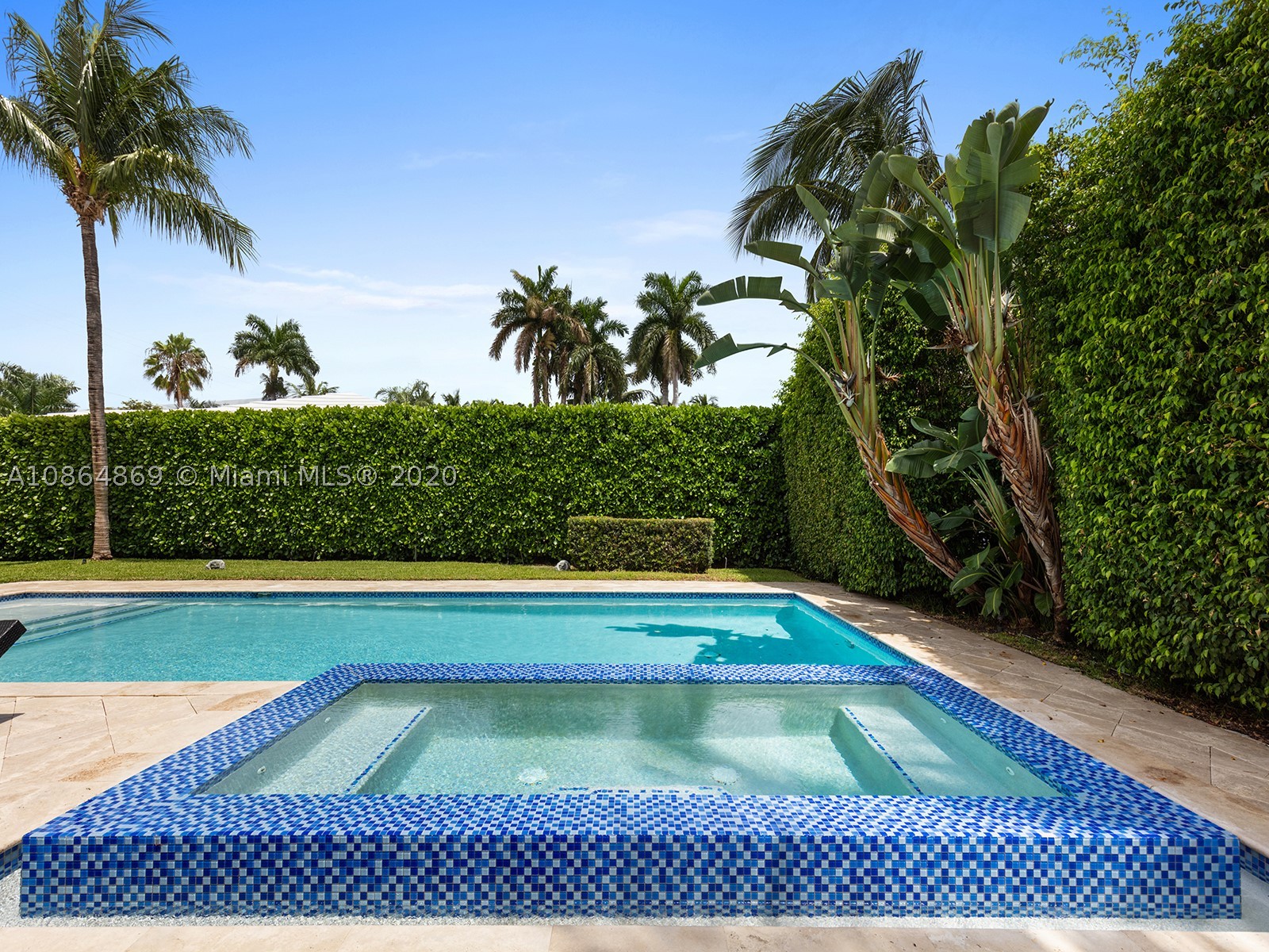 BAY HARBOR ISLAND - Residential
