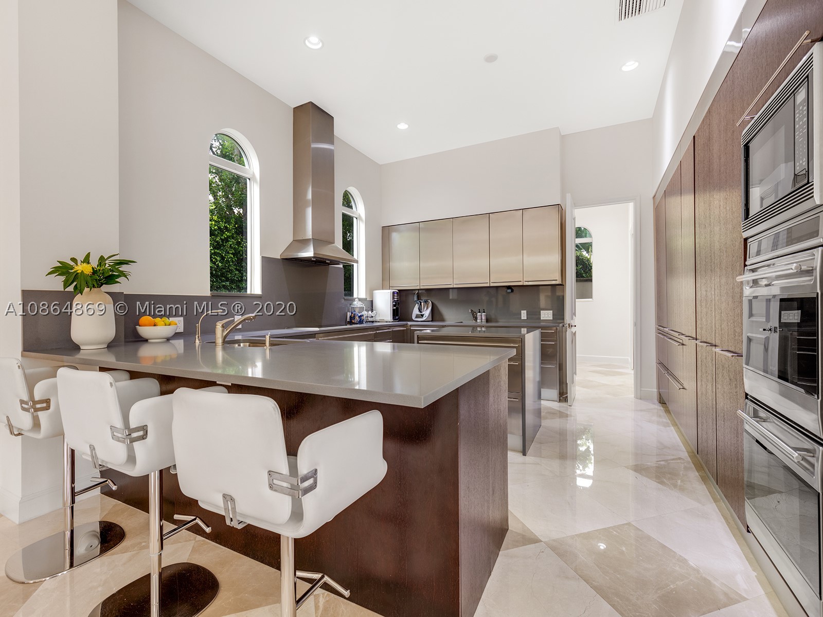 BAY HARBOR ISLAND - Residential