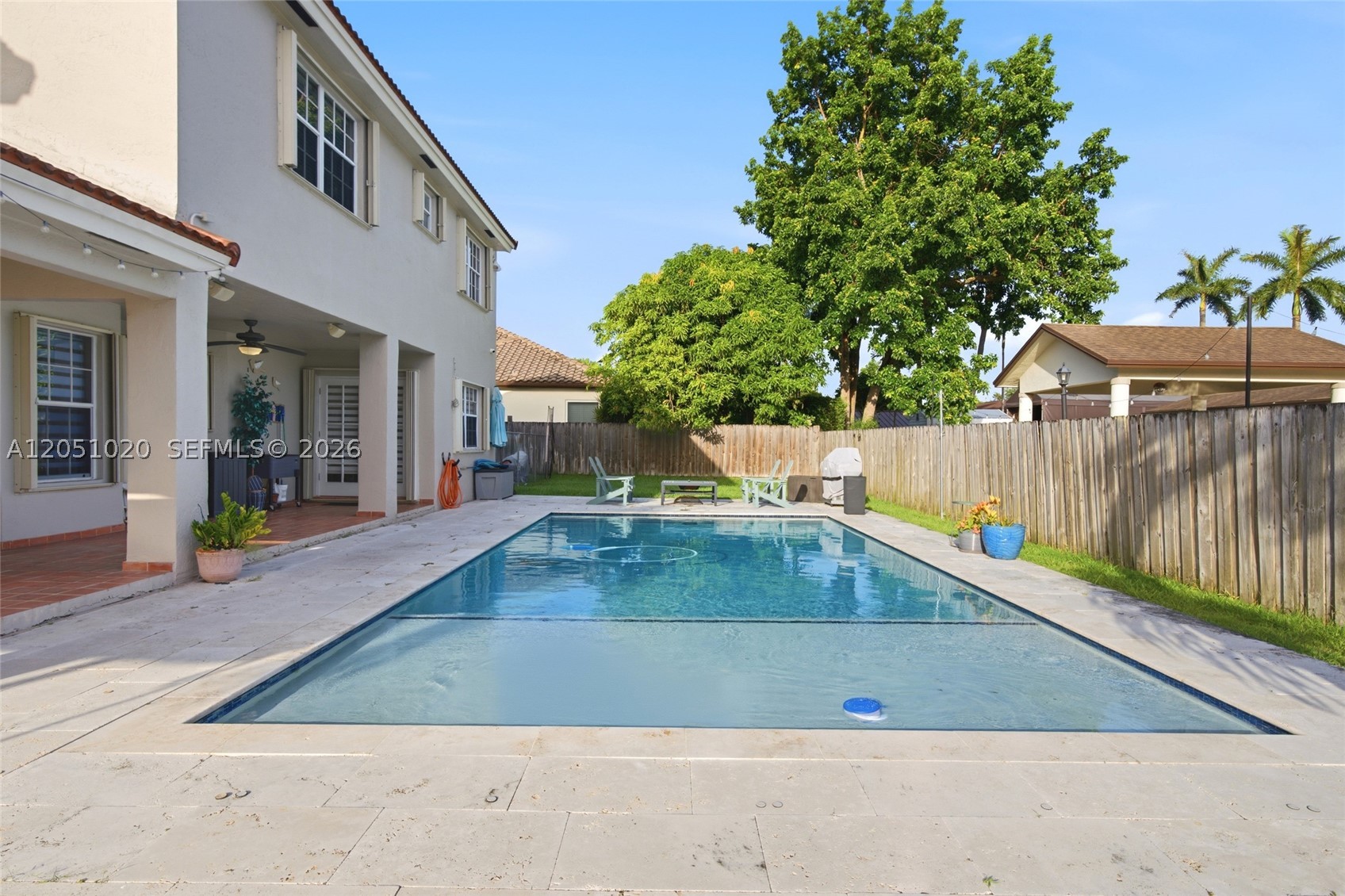 CRISTINAS PLACE - Residential