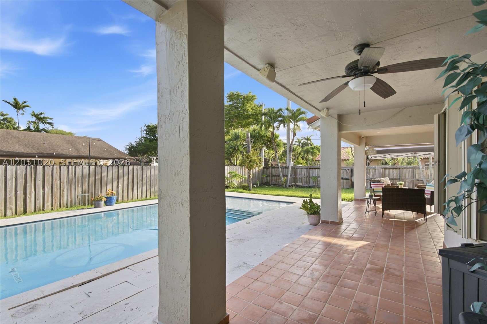 CRISTINAS PLACE - Residential