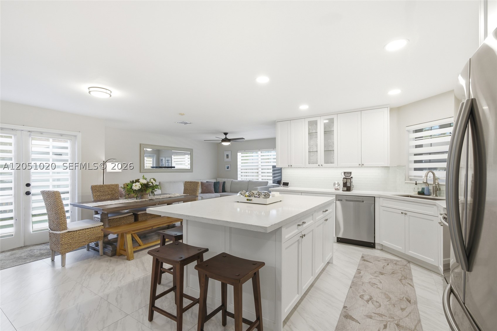 CRISTINAS PLACE - Residential