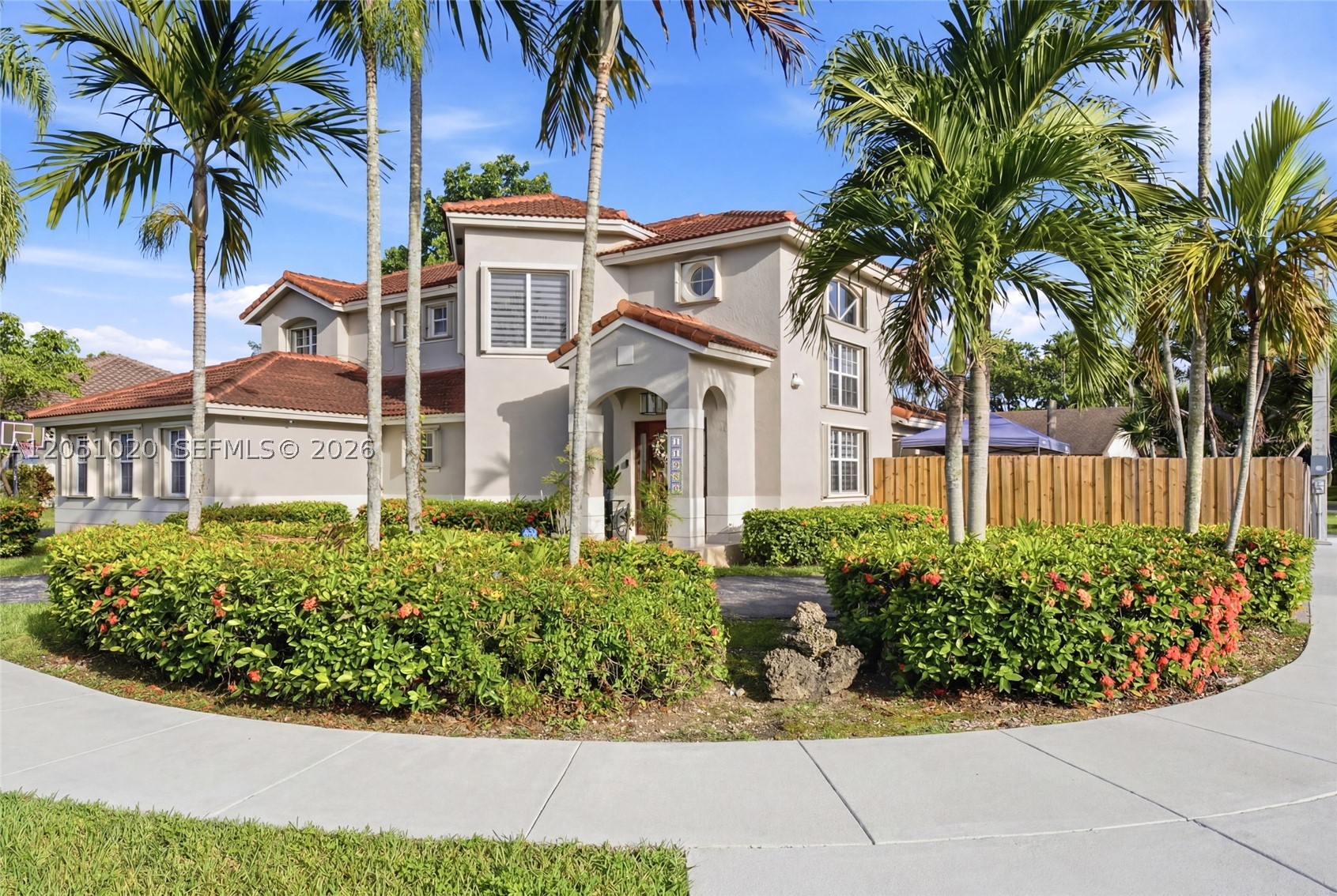 CRISTINAS PLACE - Residential