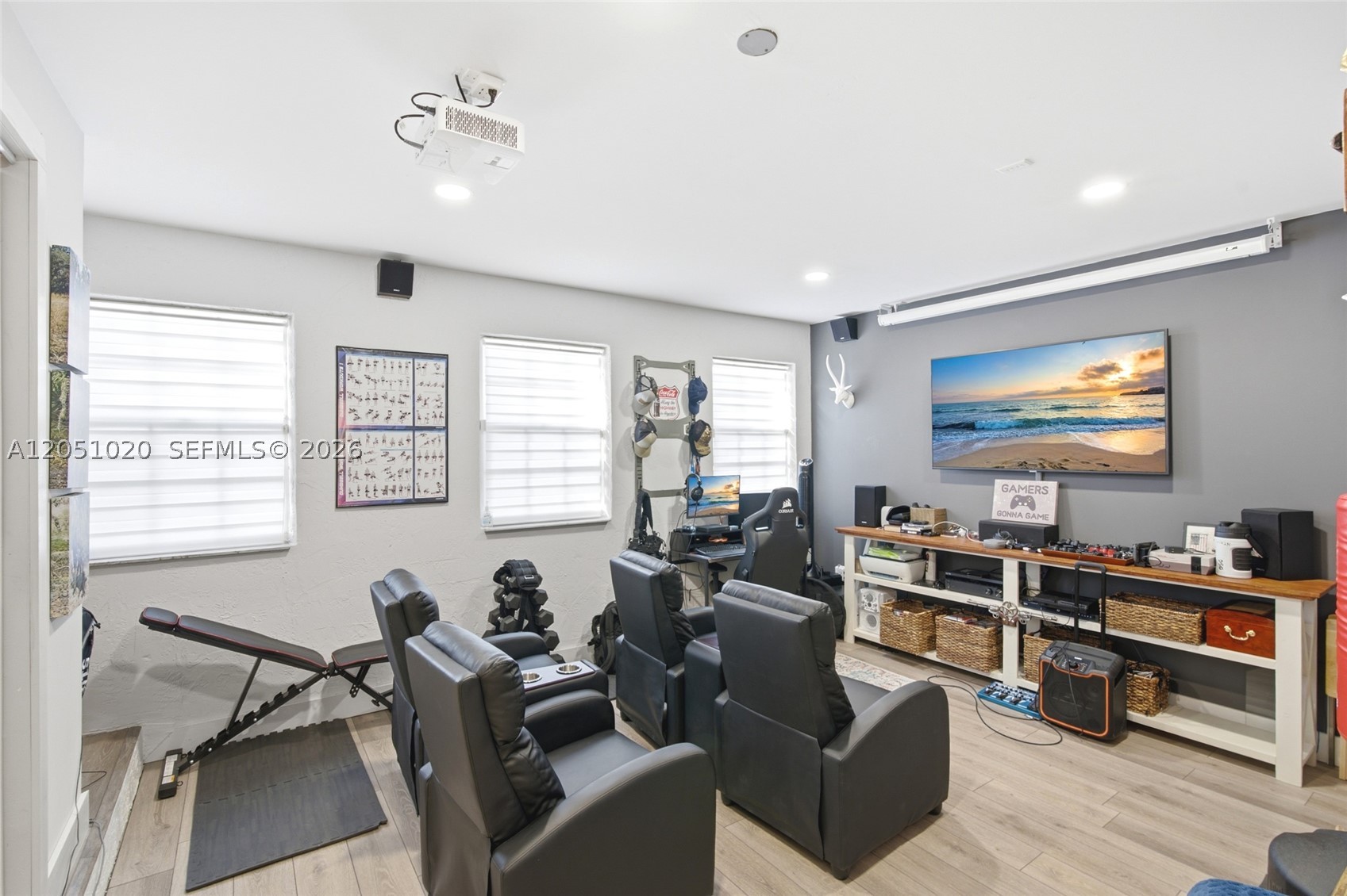 CRISTINAS PLACE - Residential