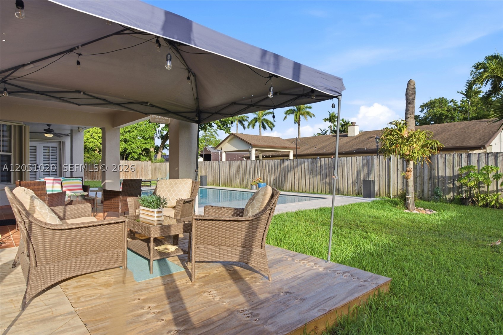CRISTINAS PLACE - Residential