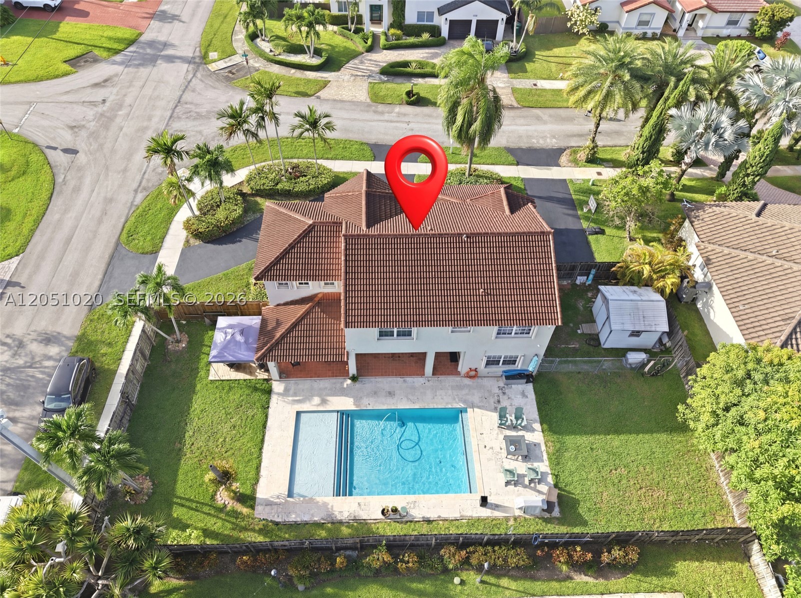 CRISTINAS PLACE - Residential