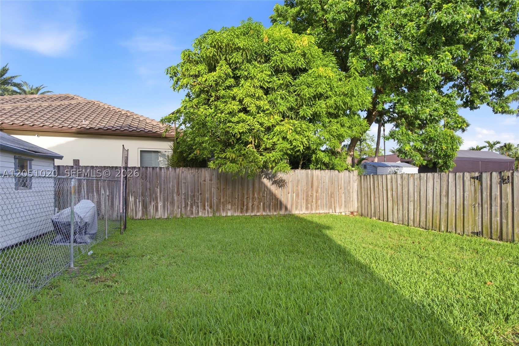 CRISTINAS PLACE - Residential