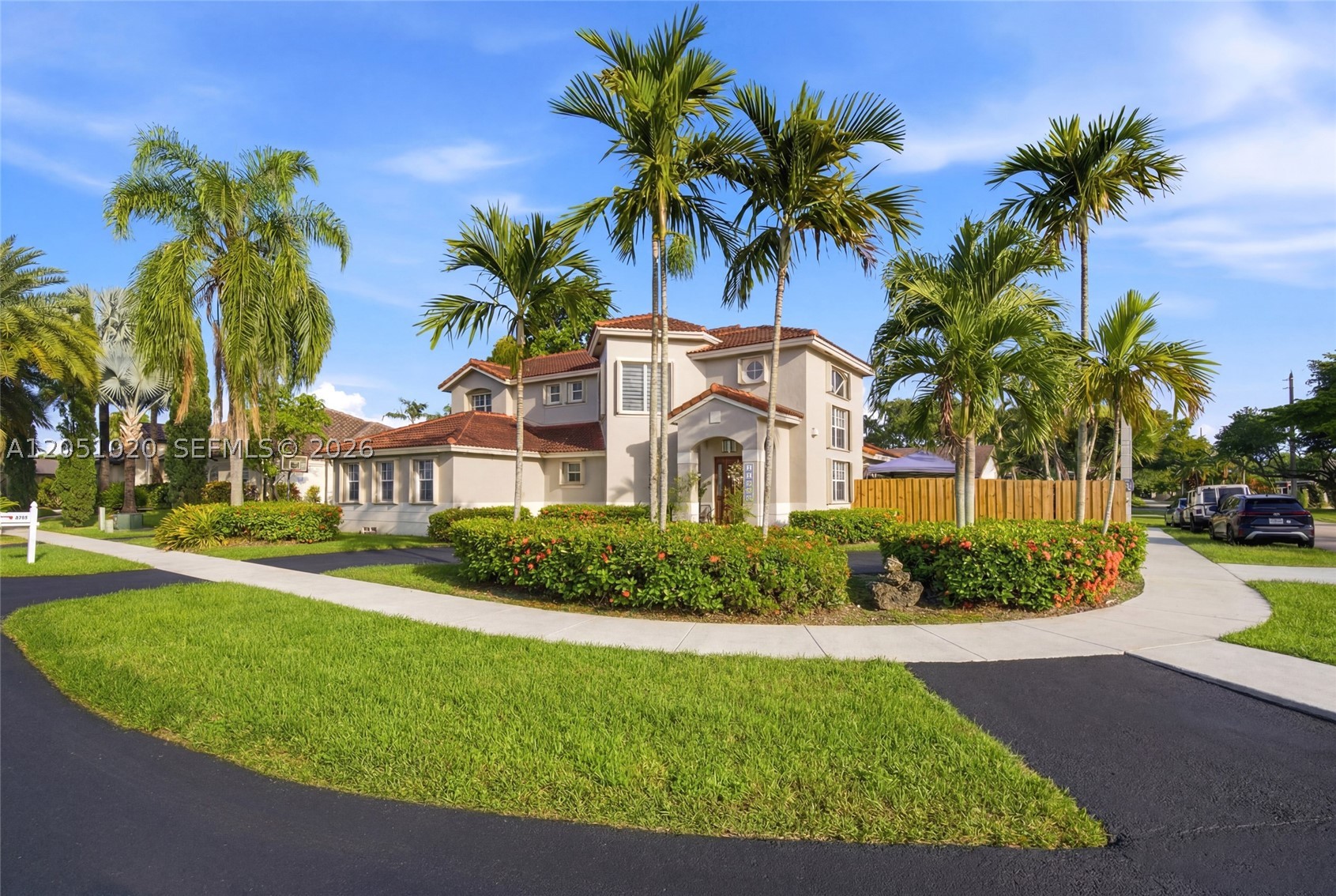 CRISTINAS PLACE - Residential