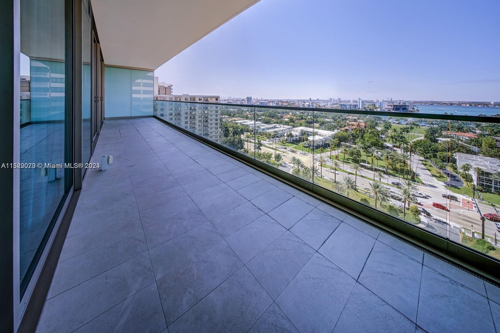 OCEANA BAL HARBOUR CONDO - Residential