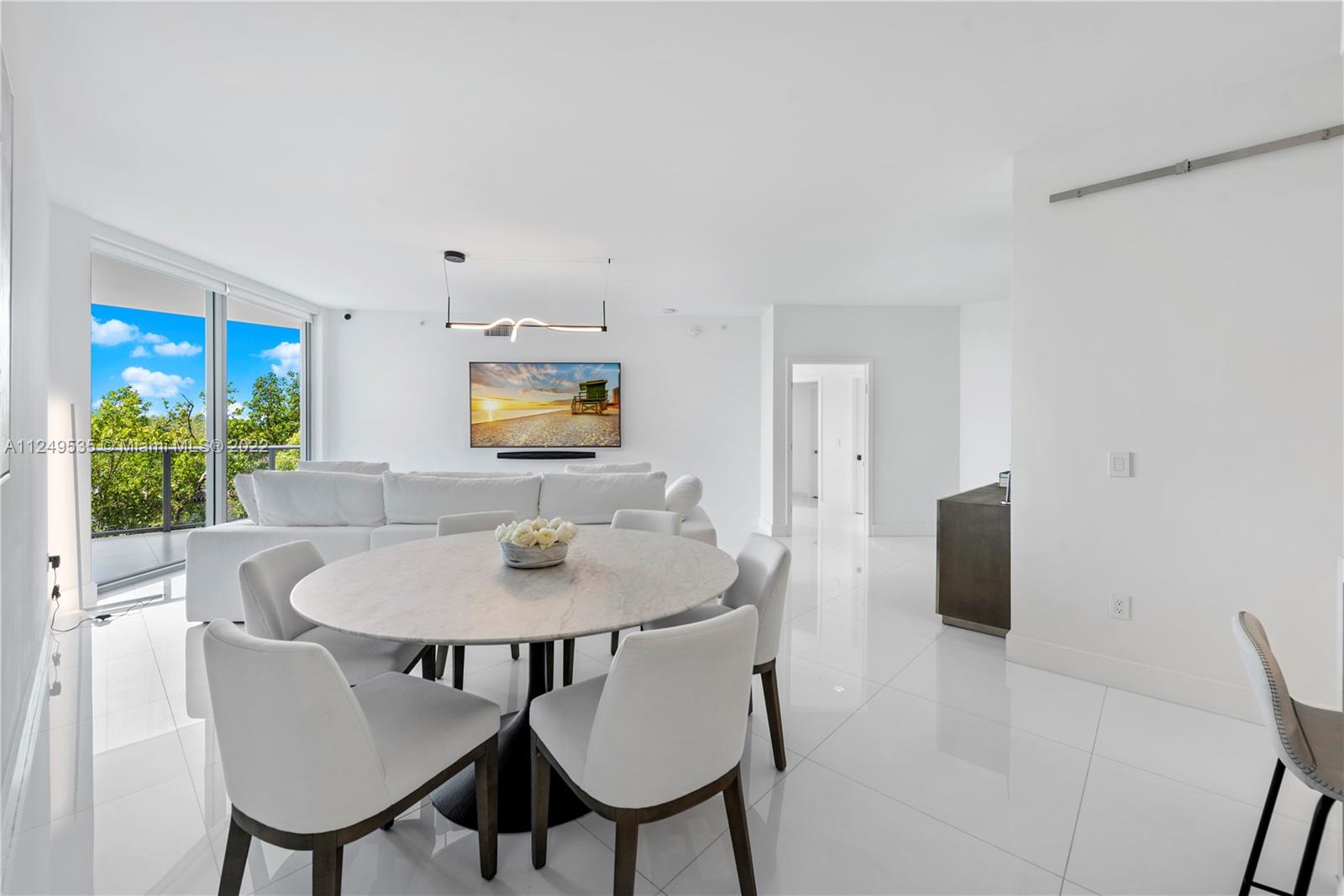 MARINA PALMS RESIDENCES S - Residential