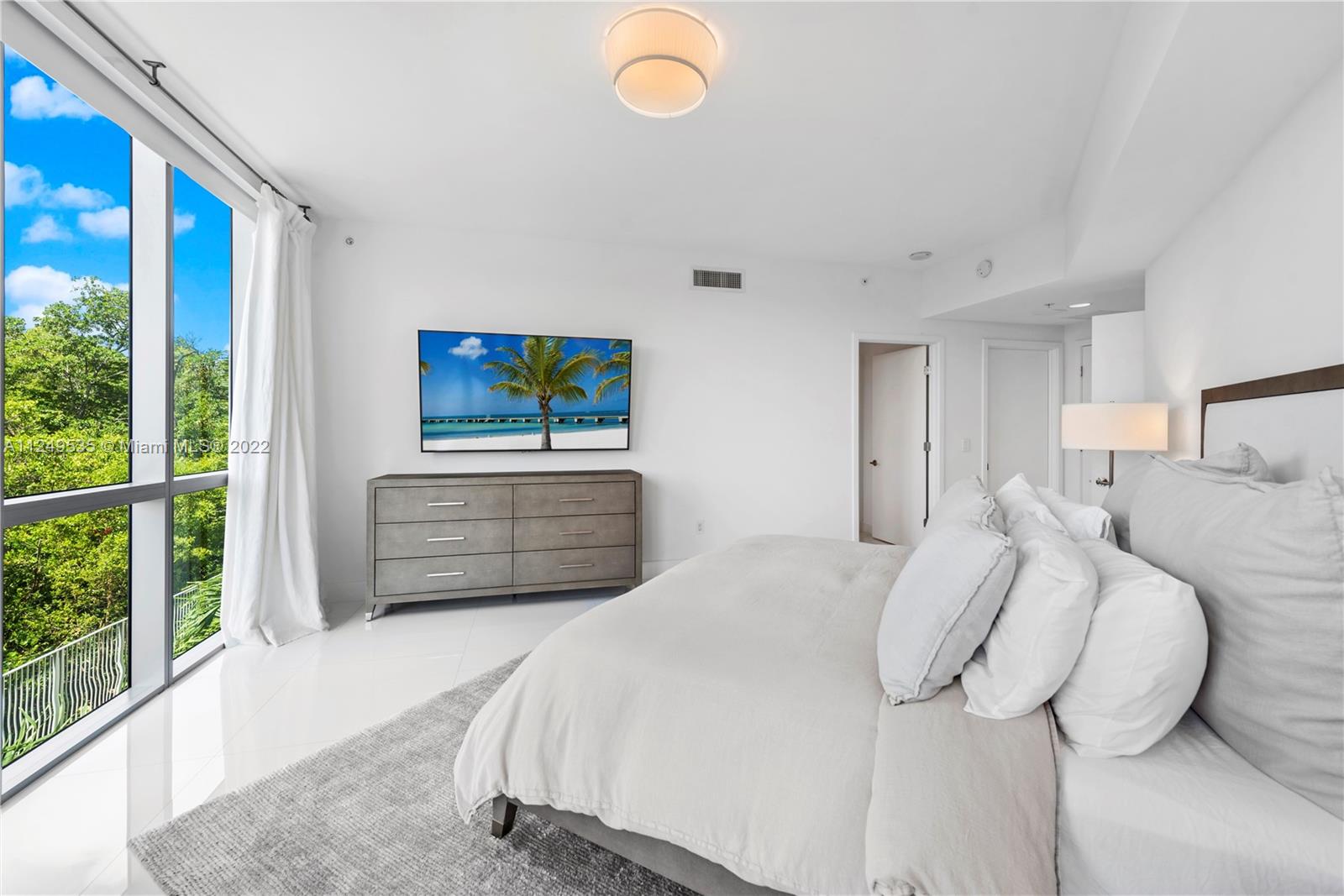 MARINA PALMS RESIDENCES S - Residential