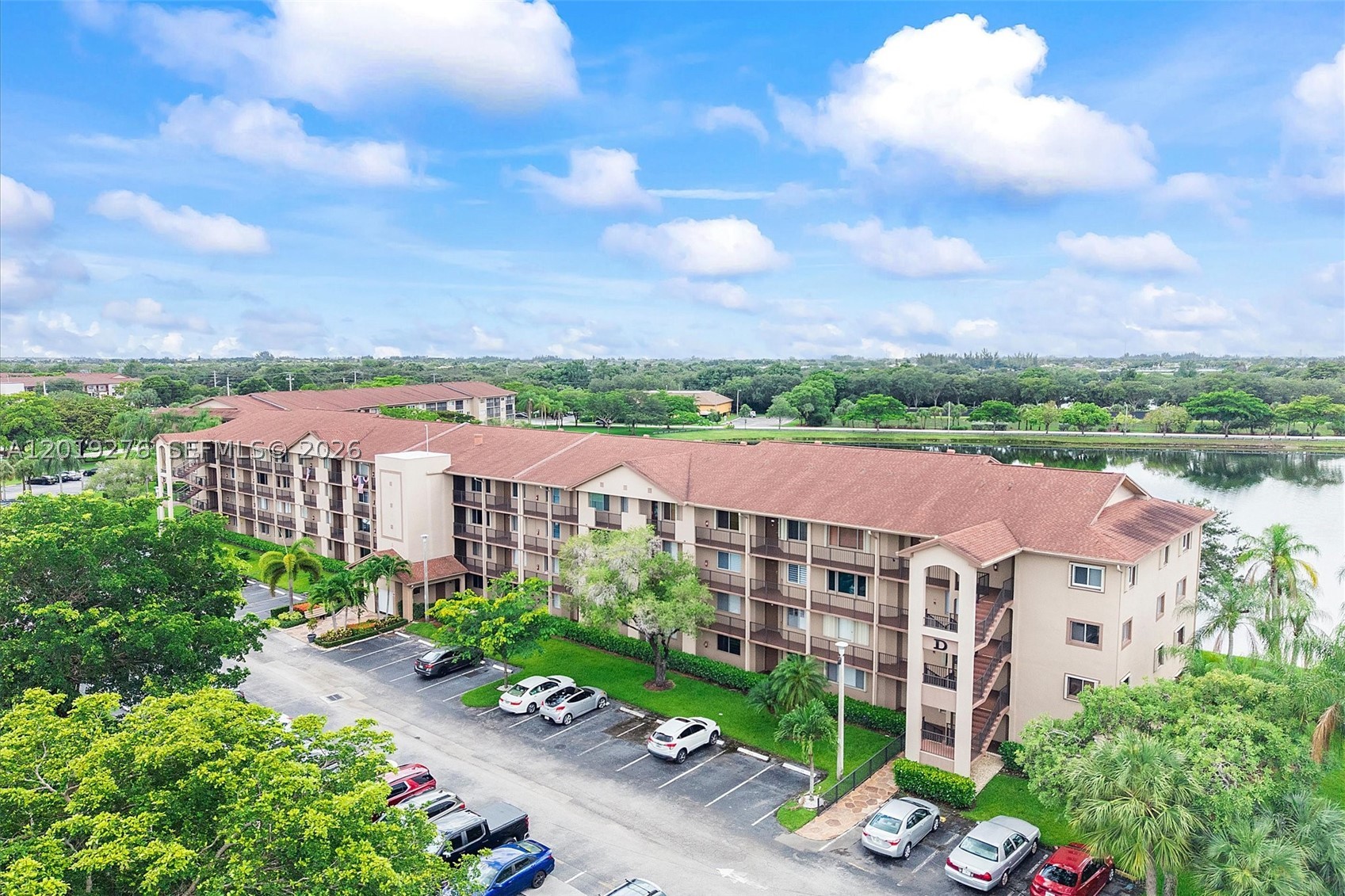 SUFFOLK AT CENTURY VILLAG - Residential