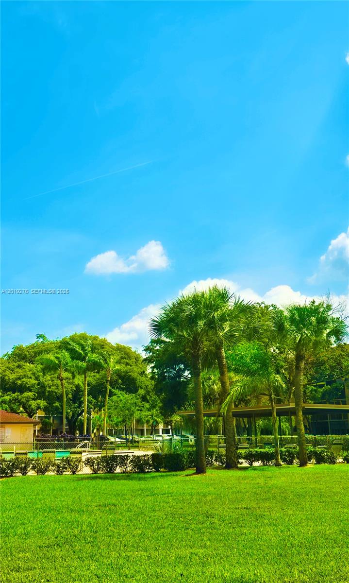 SUFFOLK AT CENTURY VILLAG - Residential