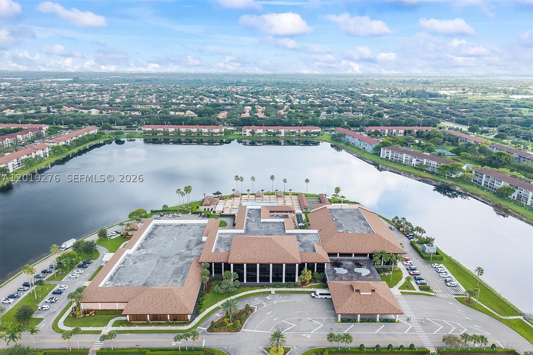 SUFFOLK AT CENTURY VILLAG - Residential