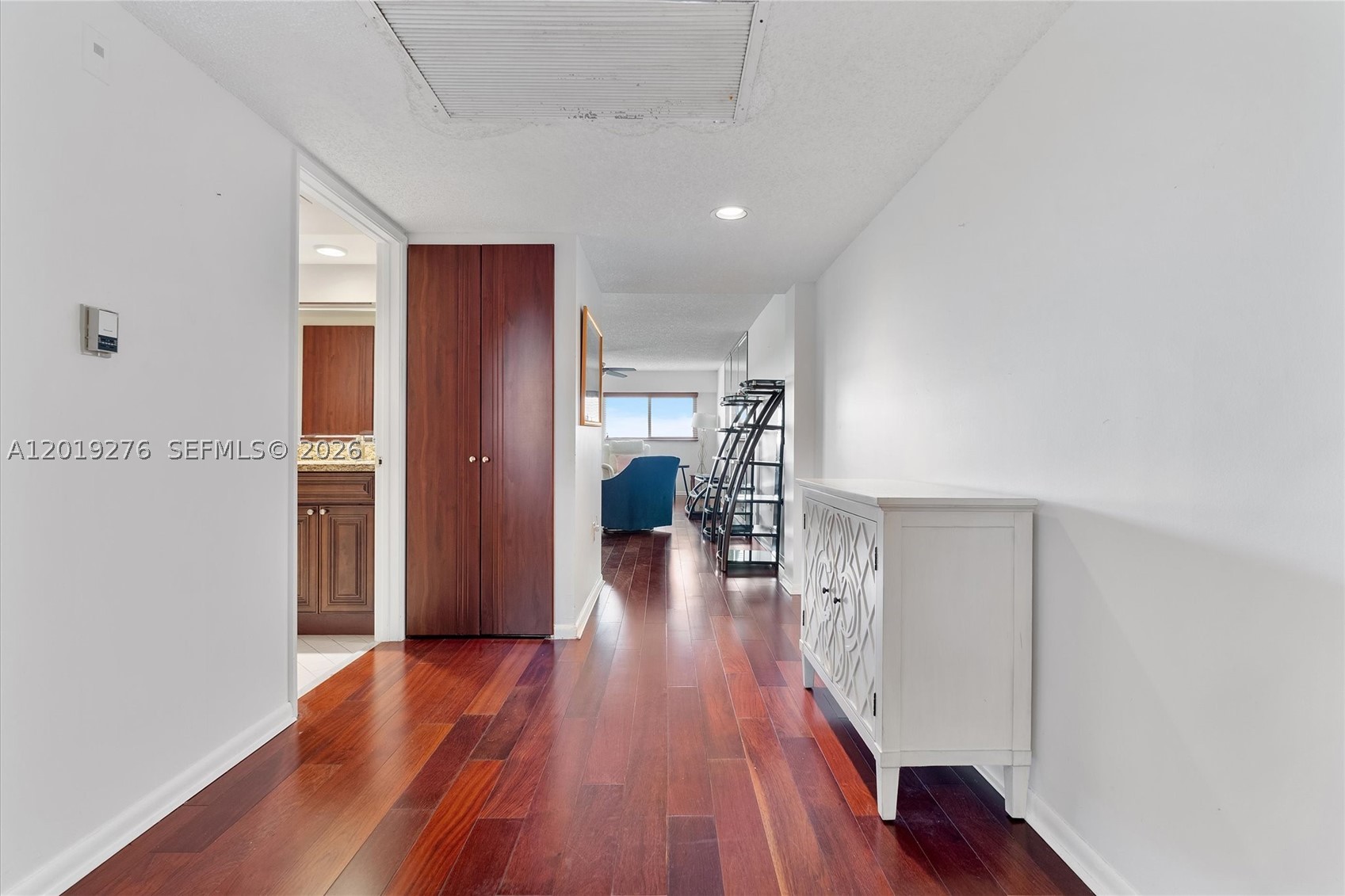 SUFFOLK AT CENTURY VILLAG - Residential