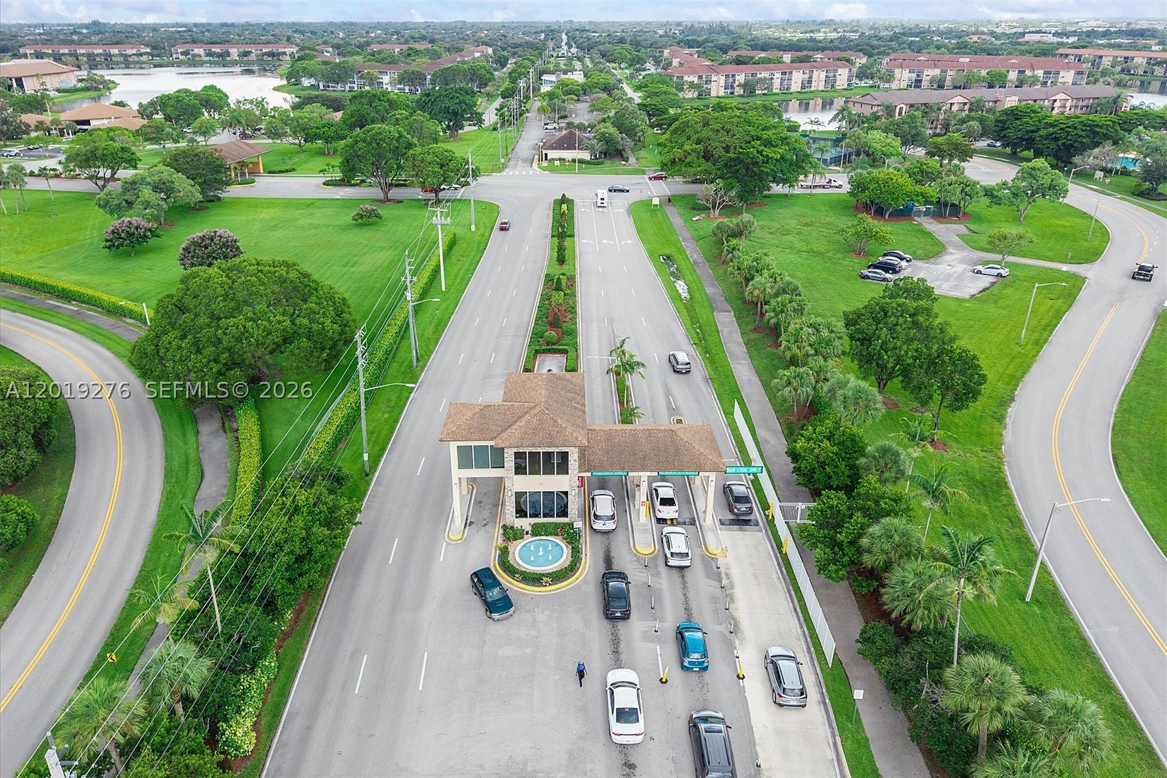 SUFFOLK AT CENTURY VILLAG - Residential