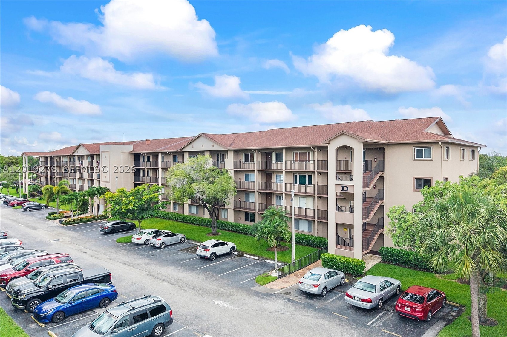 SUFFOLK AT CENTURY VILLAG - Residential