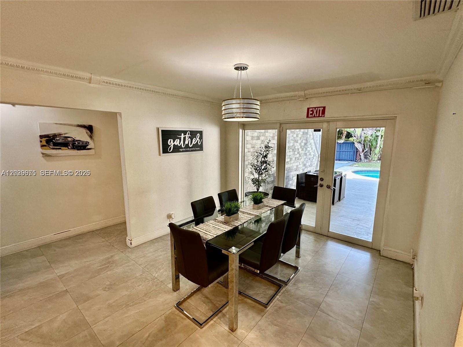 HOLLYWOOD HILLS AMEN PLAT - Residential