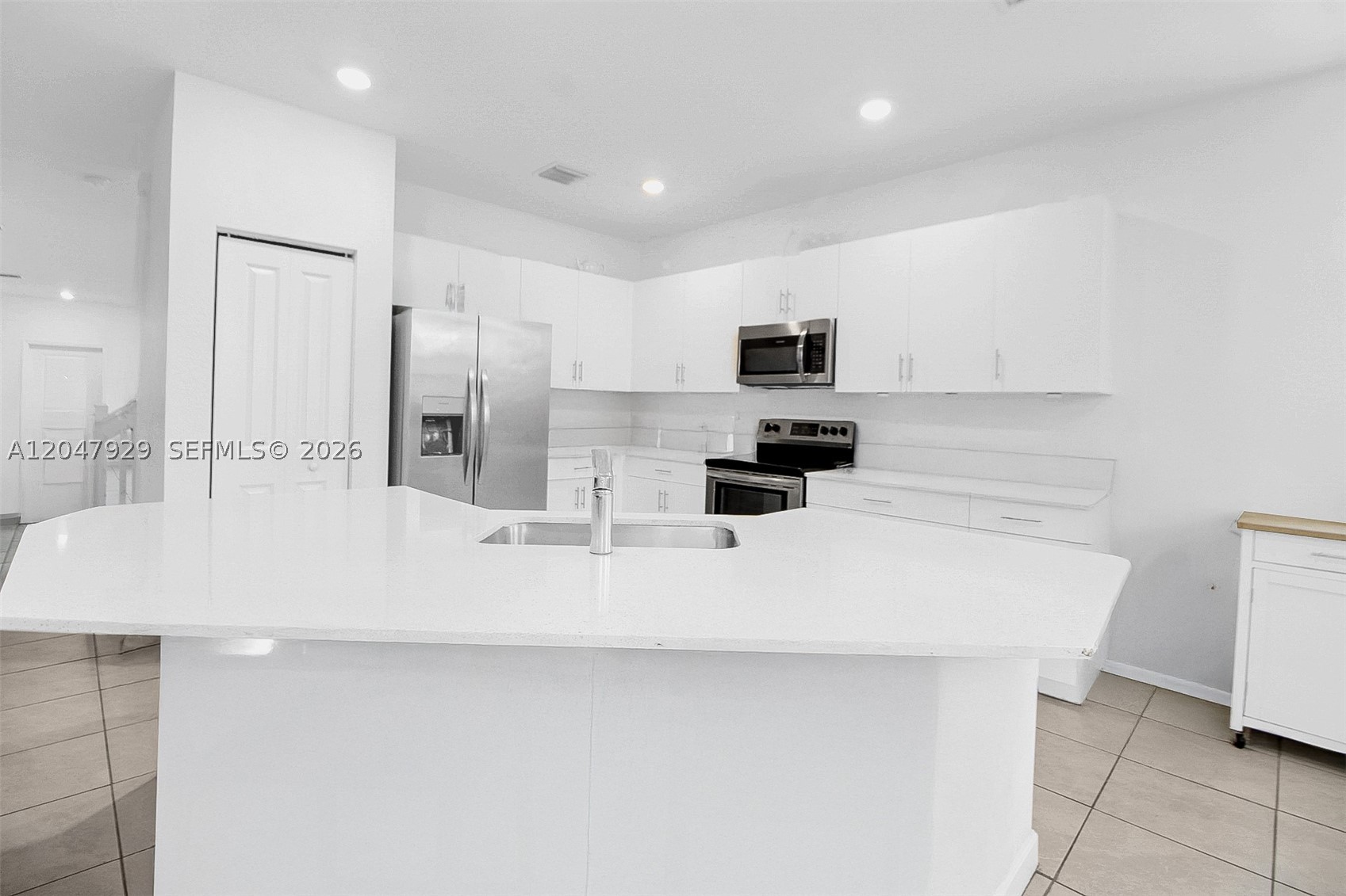 KENDALL ASSEMBLAGE NORTH - Residential